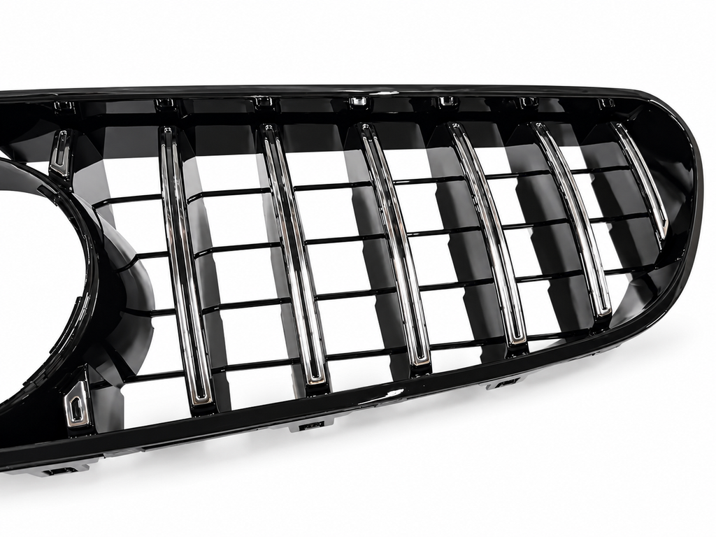 A012-SKD-USA-0018 — Front right detail — studio-edited product photo