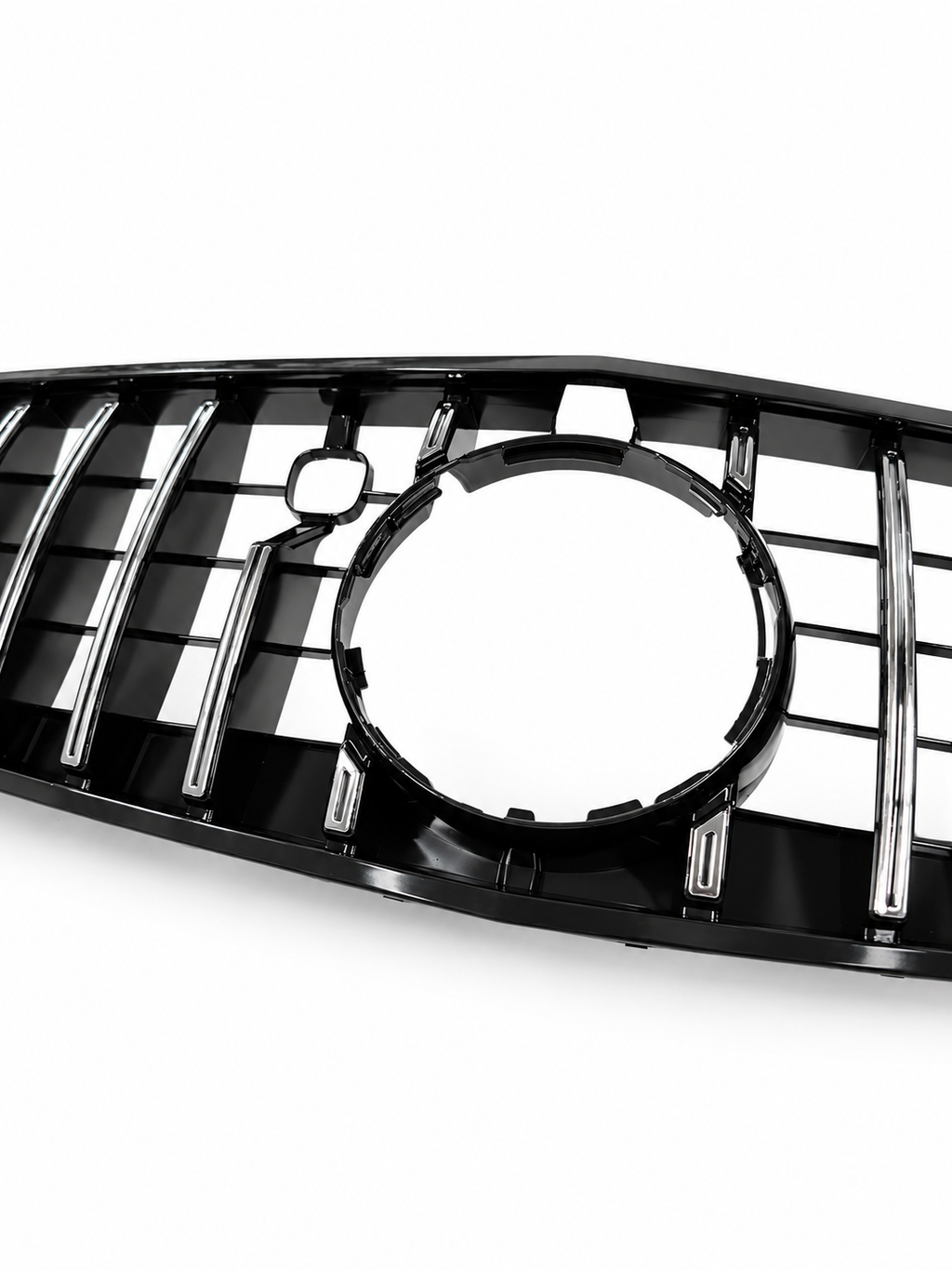 A012-SKD-USA-0019 — Front center detail — studio-edited product photo