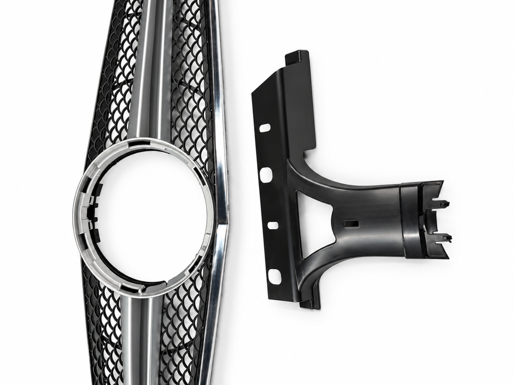 A012-SKD-USA-0057 — Center and loose bracket detail — studio-edited product photo