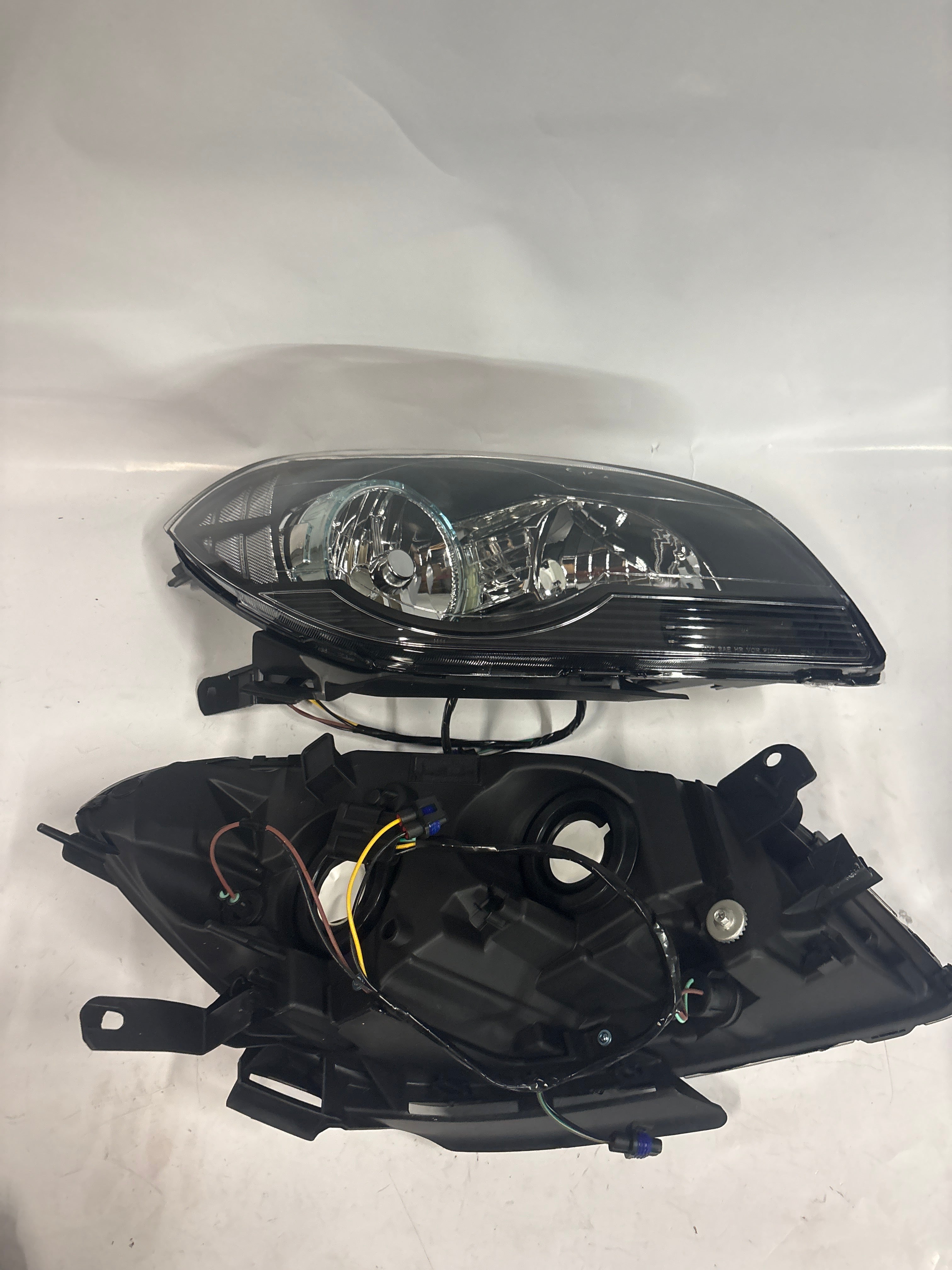 08-12 Chevy Malibu Black Clear Headlights