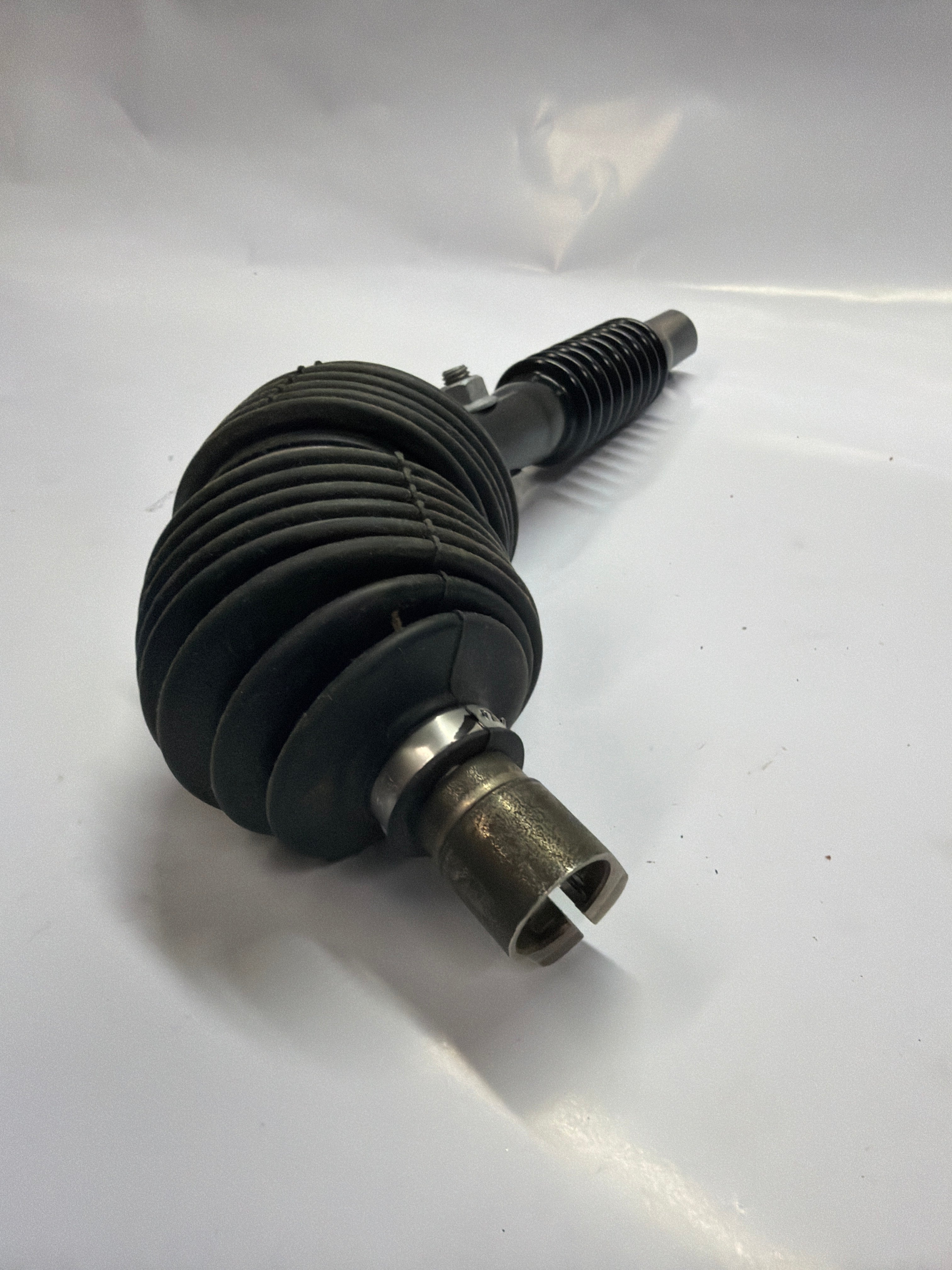 19210226 Intermediate Steering Shaft For 07-14 Cadillac Chevrolet Silverado GMC Sierra