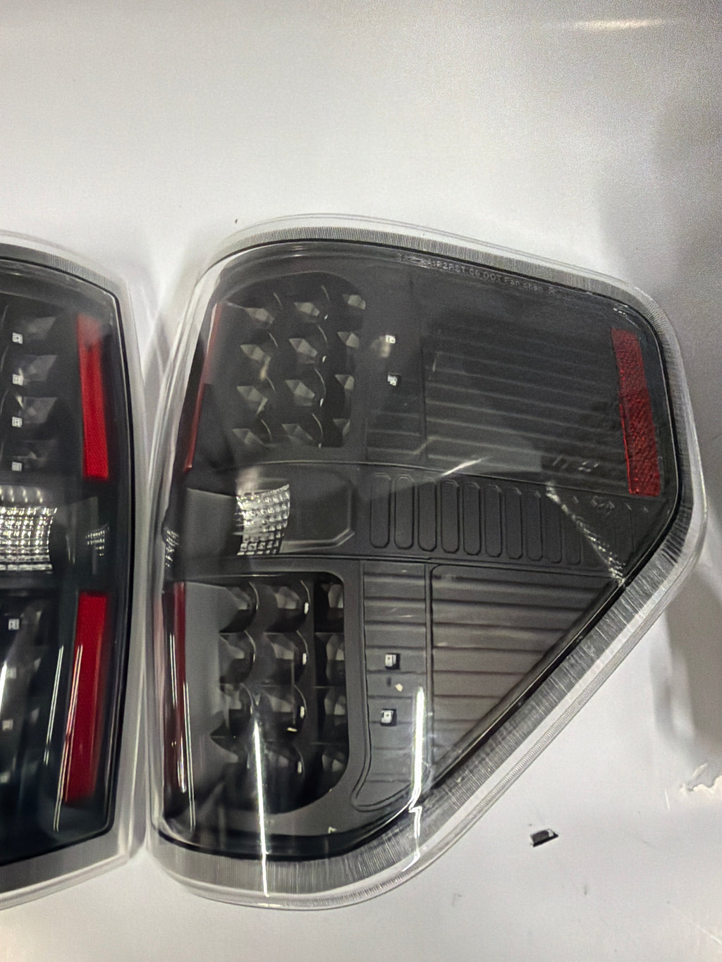 OPEN BOX 09-14 FORD F-150 LED BLACK/CLEAR TAIL LIGHTS