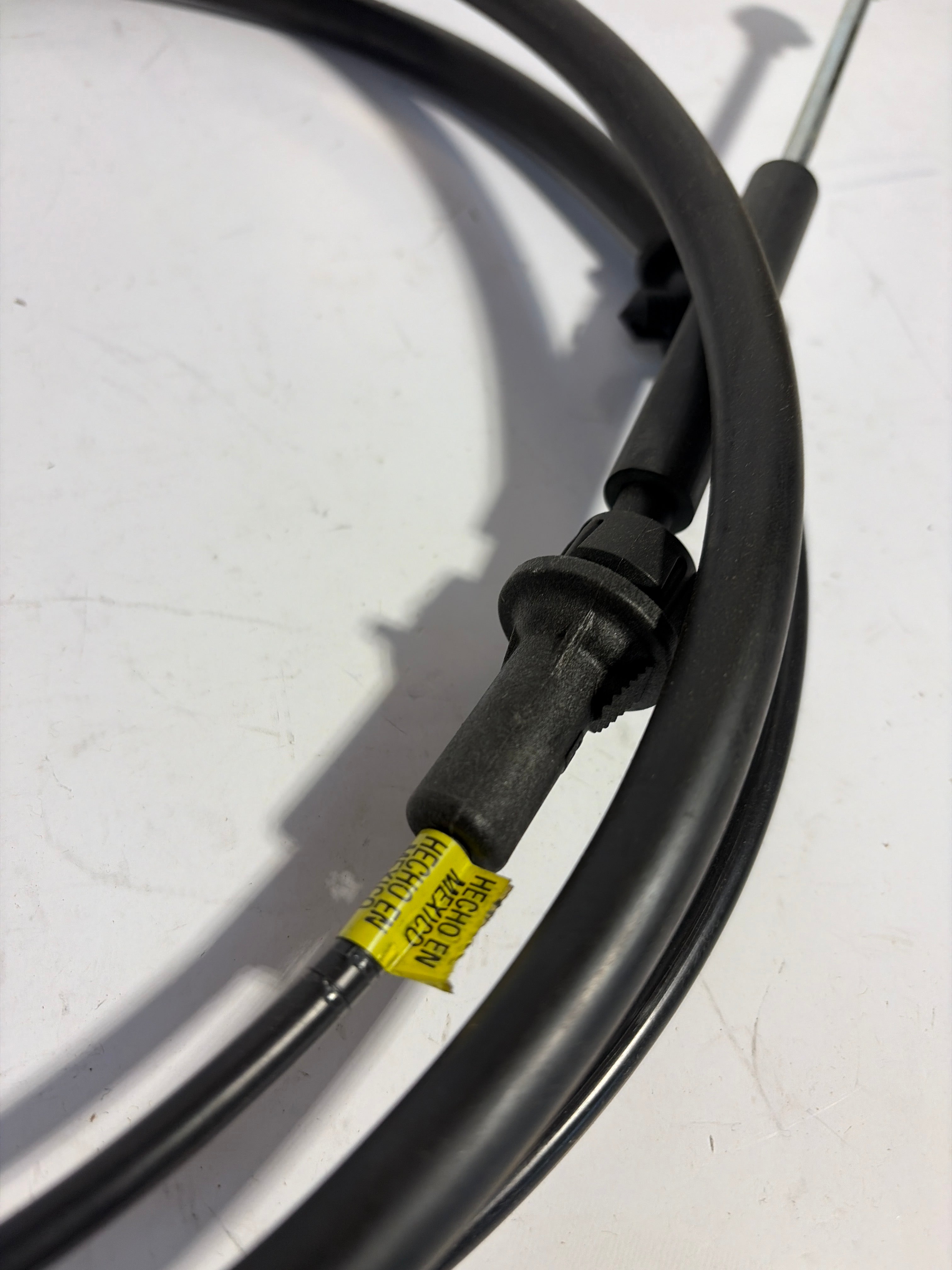 15754075 New Genuine GM Automatic Transmission Shift Cable 97-02 Astro Safari
