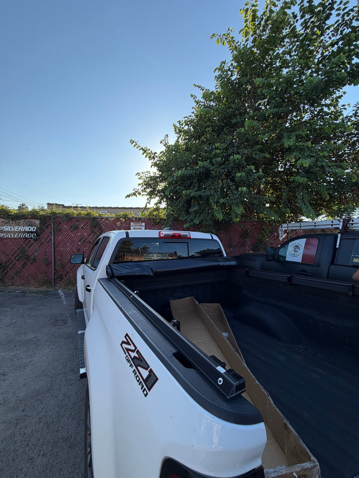 05-15 TOYOTA TACOMA 6FT SOFT ROLL UP COVER