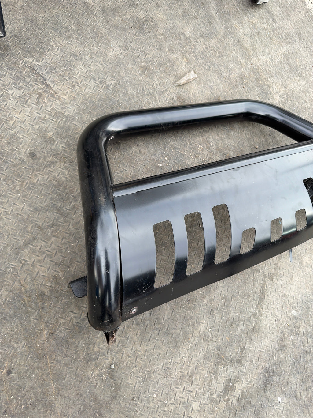 09-18 Dodge Ram front black grill guard as is