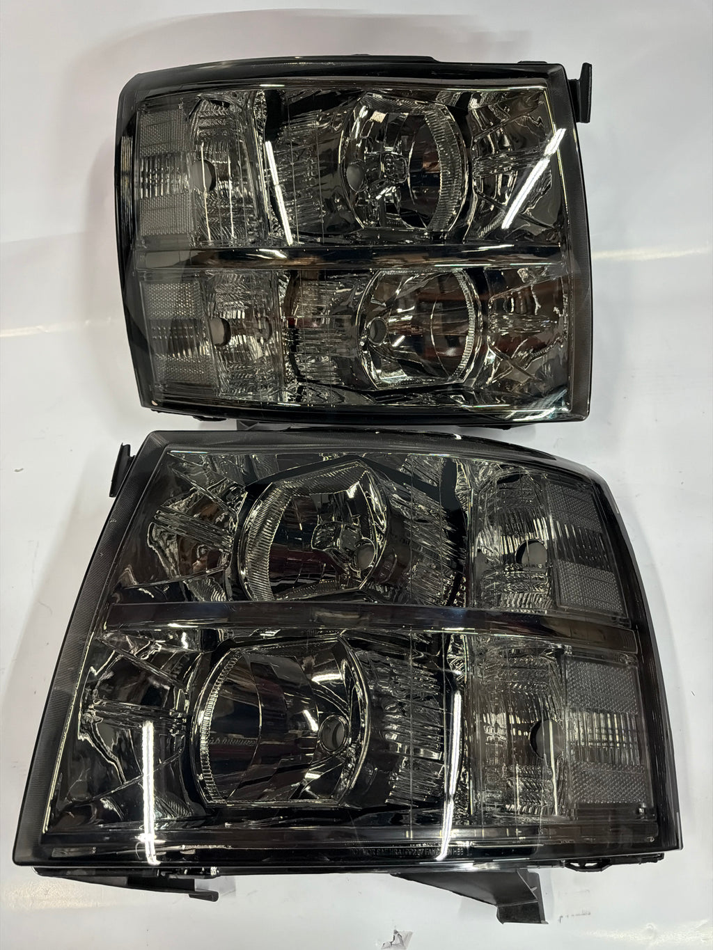 CHEVY SILVERADO SMOKED HEADLIGHTS FOR 2007 TO 2013