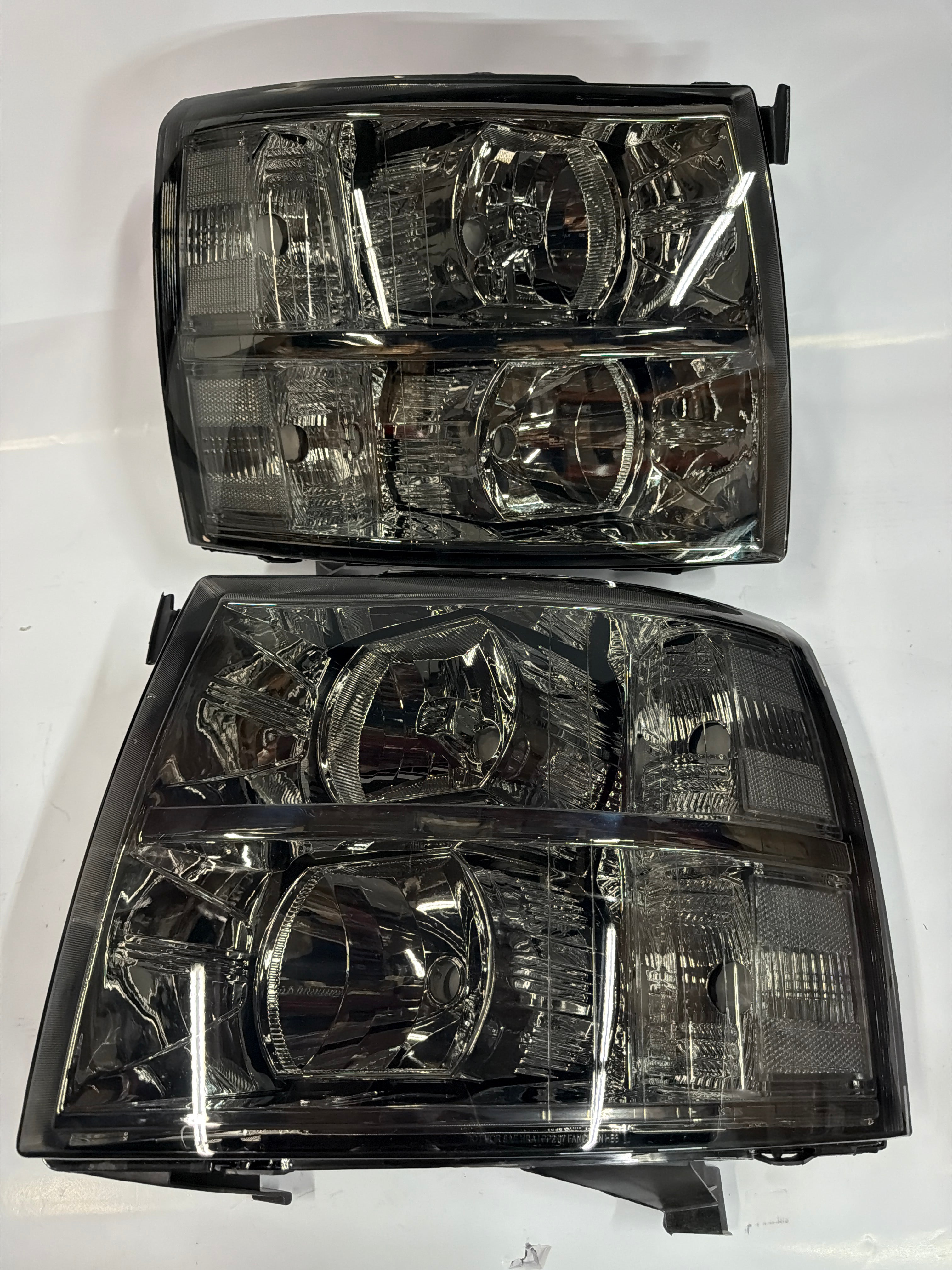 CHEVY SILVERADO SMOKED HEADLIGHTS FOR 2007 TO 2013