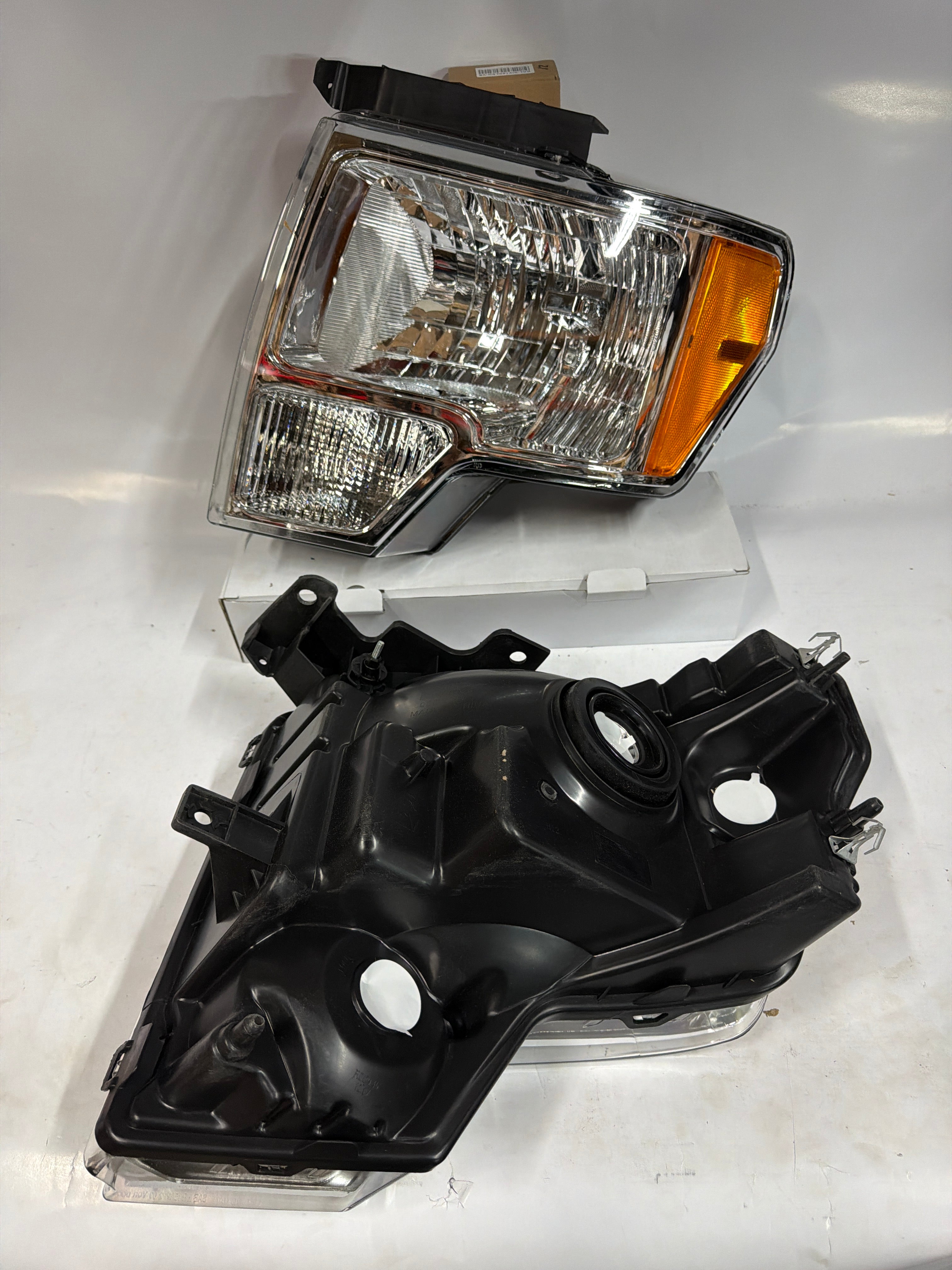 09-14 FORD F-150 CHROME AMBER HEADLIGHTS