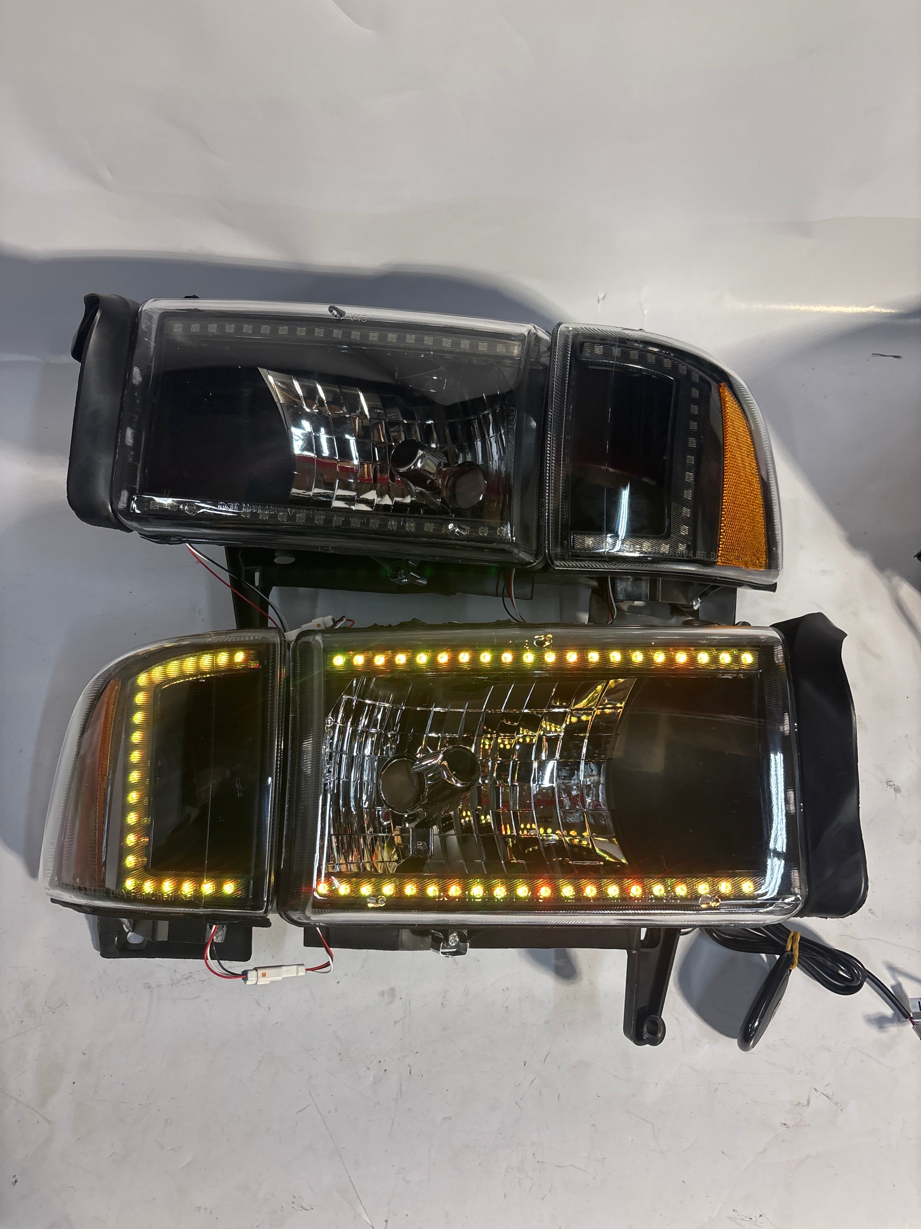 94-01 Dodge Ram 1500 94-02 Dodge Ram 2500 RBG Black Amber Headlights