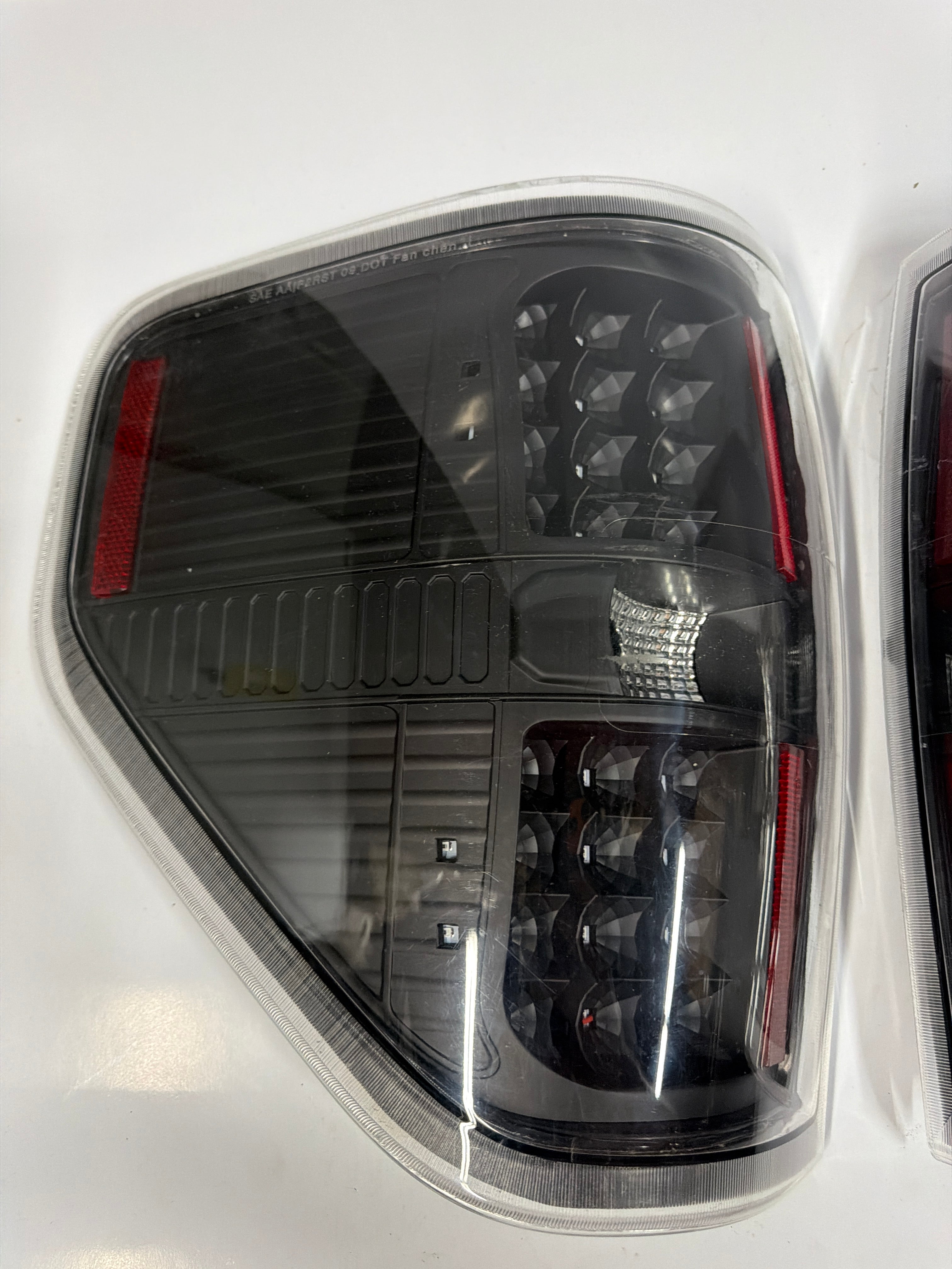 OPEN BOX 09-14 FORD F-150 LED BLACK/CLEAR TAIL LIGHTS