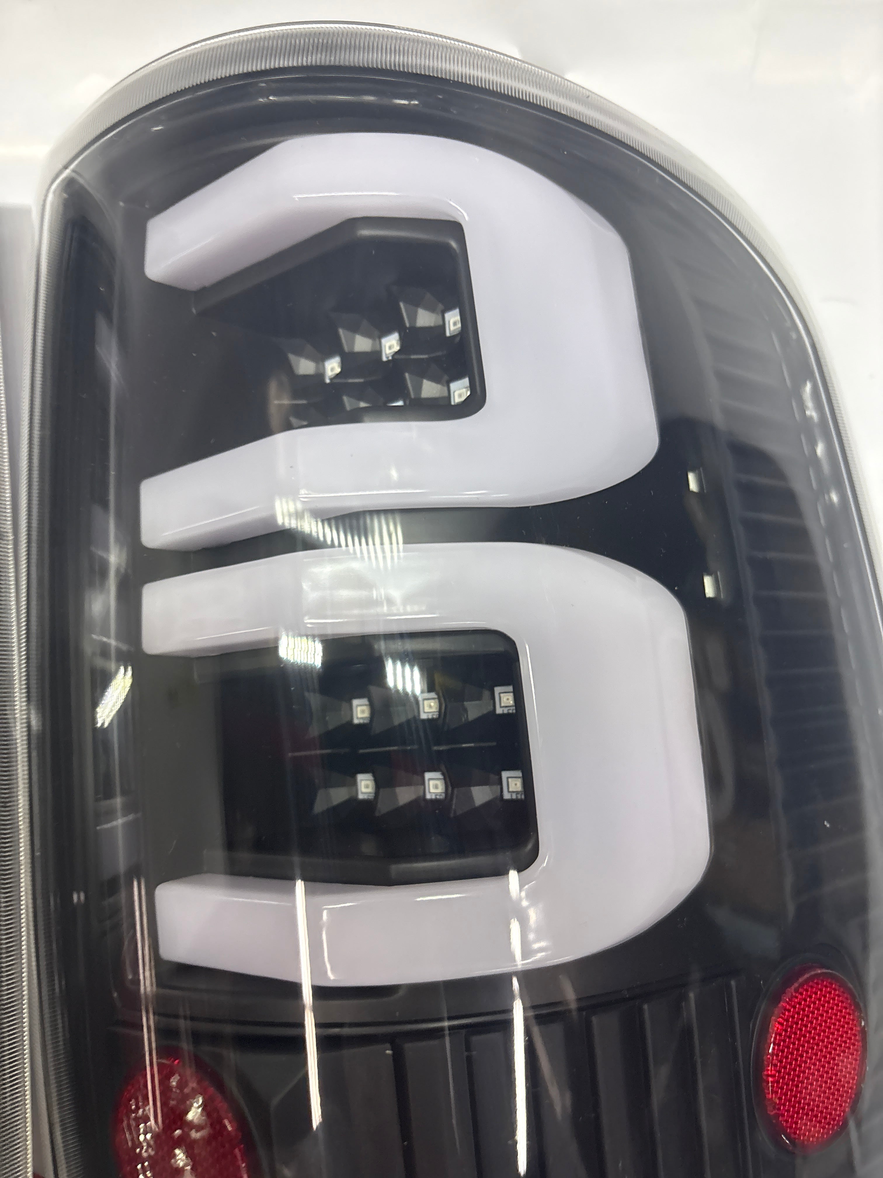 Open Box TL-F15004-LED-3D-BK-CL 04-08 Ford F-150 Black Clear 3D Led Taillights