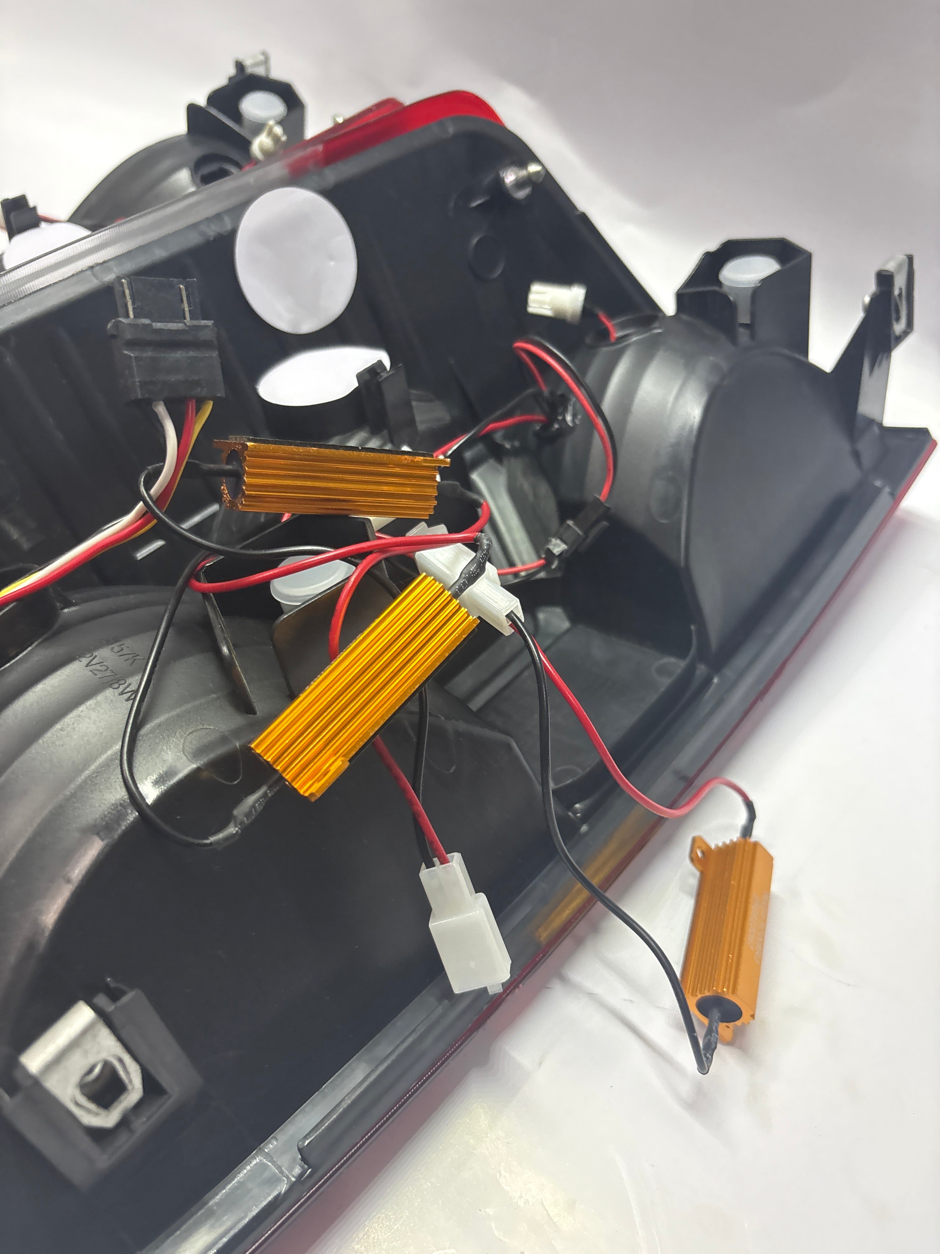 Open Box TL-ZTL-014-RD 14-18 Toyota Tundra Red Lens OE Style Taillights LED Chipped Len Driver Side