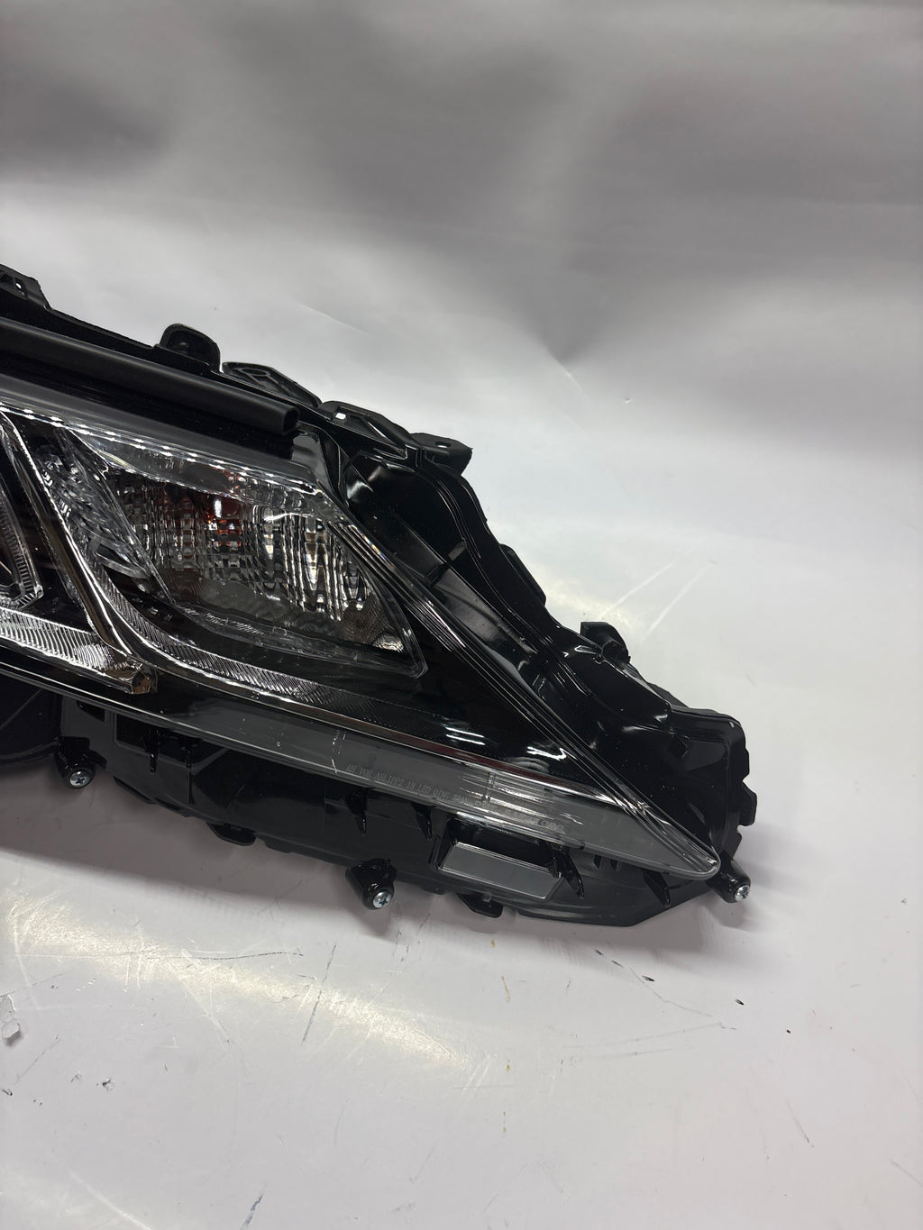 OEM-HL-0154-R Right Side Headlight Compatible Passenger Side For 18-22 Camry