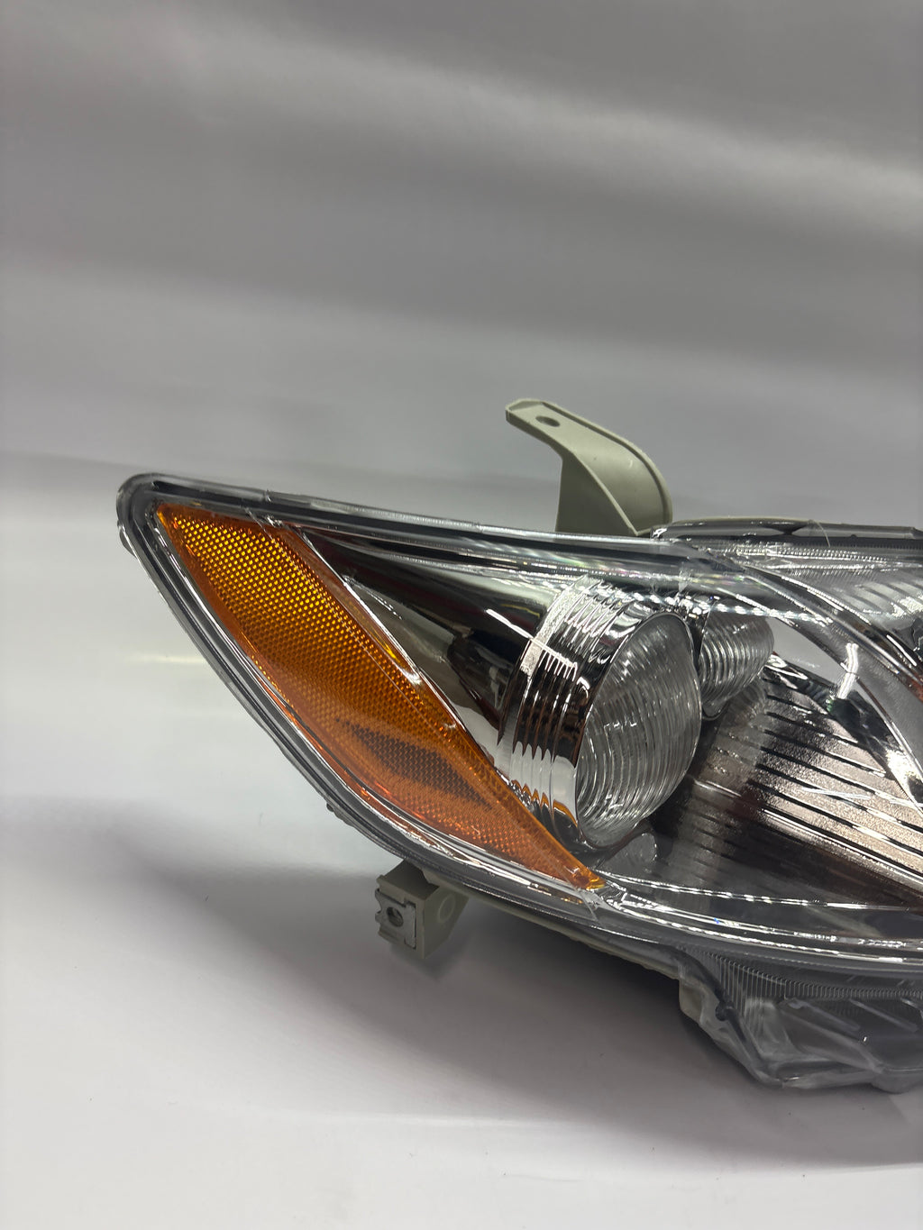 07-09 Toyota Camry Chrome Amber Passenger Side Headlight