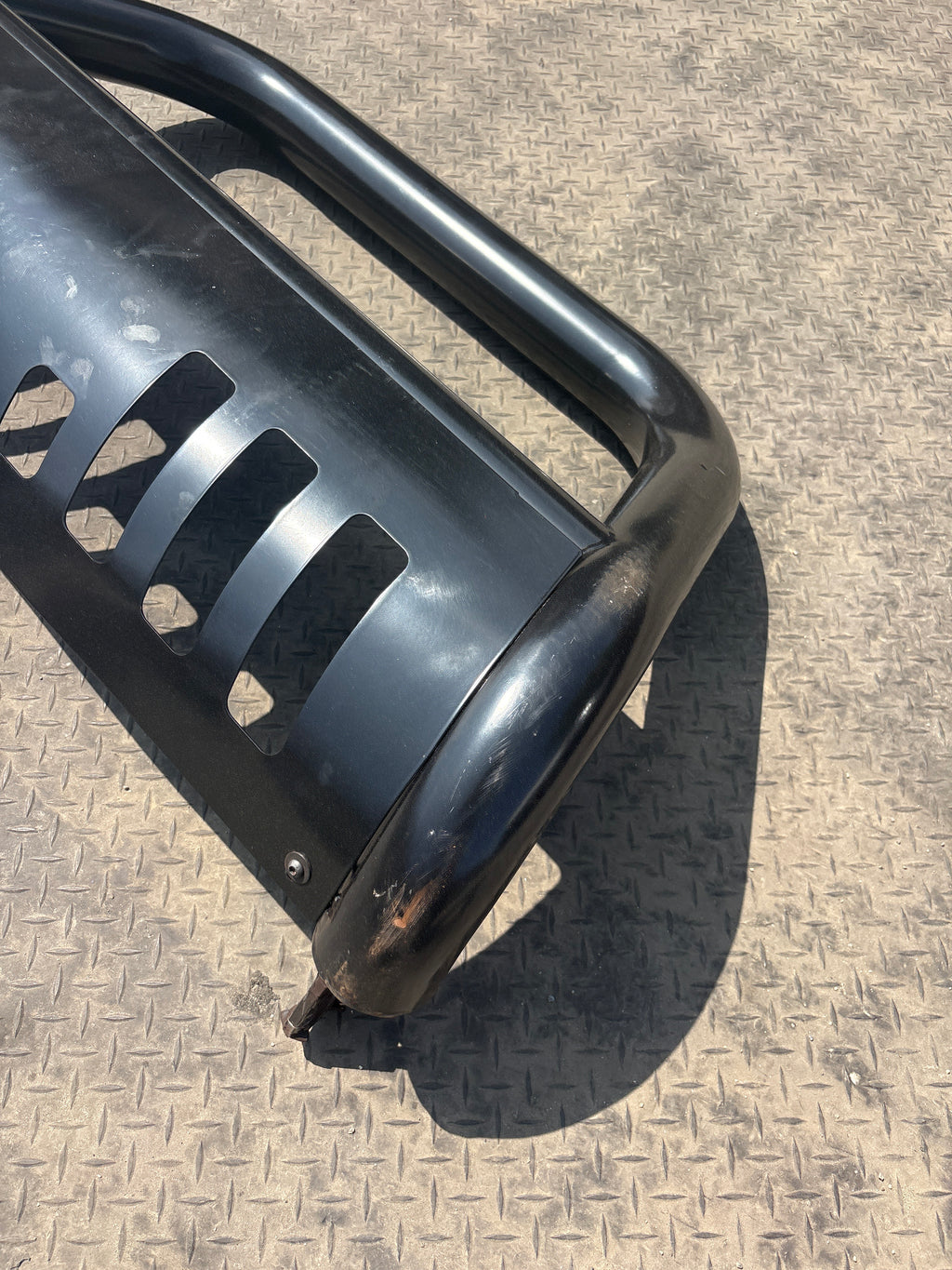 94-01 Dodge Ram 1500 Black Bull Bar No Brackets No Hardware