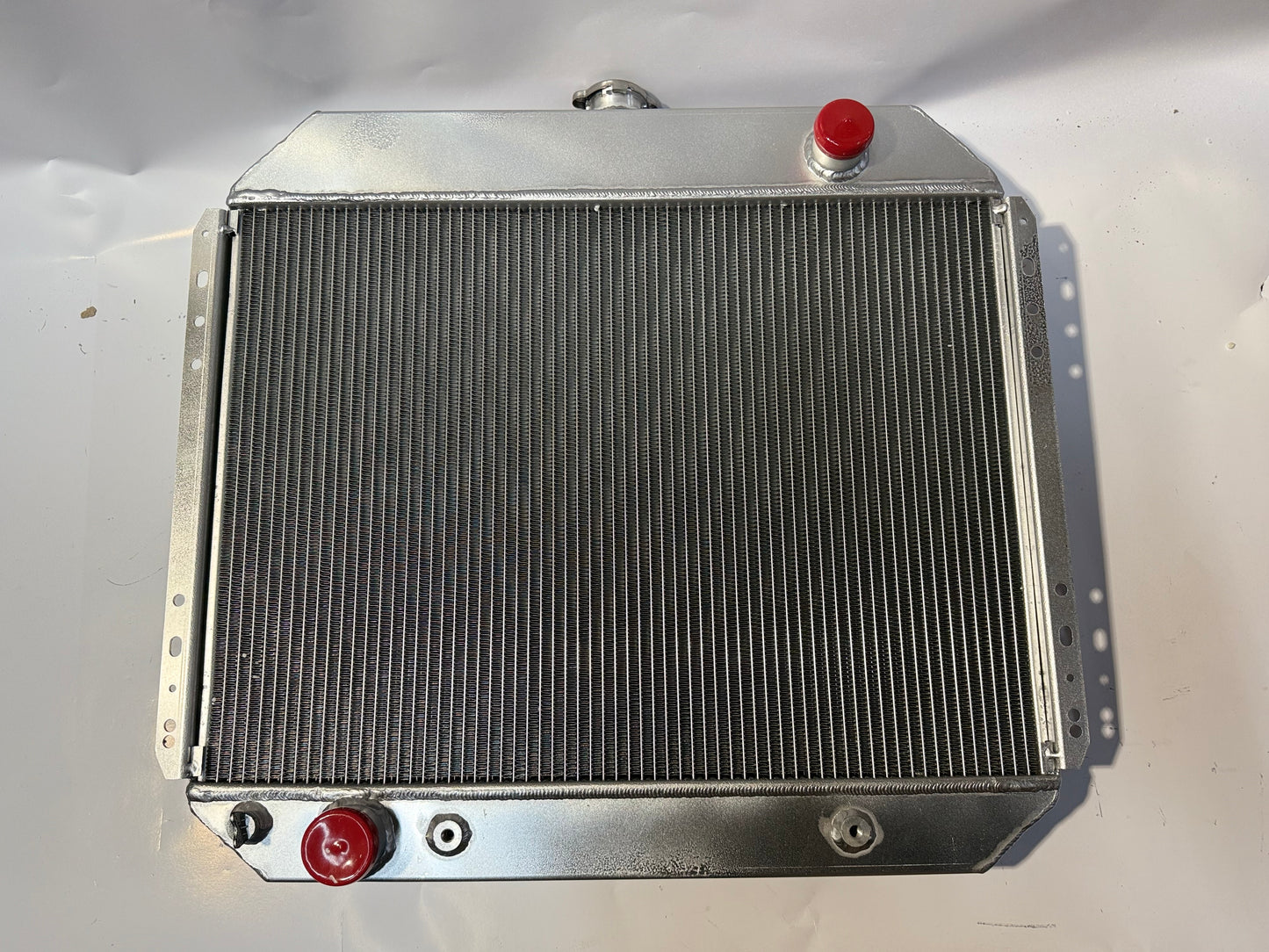 CHAMPION RACING 2 ROW ALUMINUM RADIATOR 1968 - 79 FORD F-SERIES TRUCKS RA-F10068-2