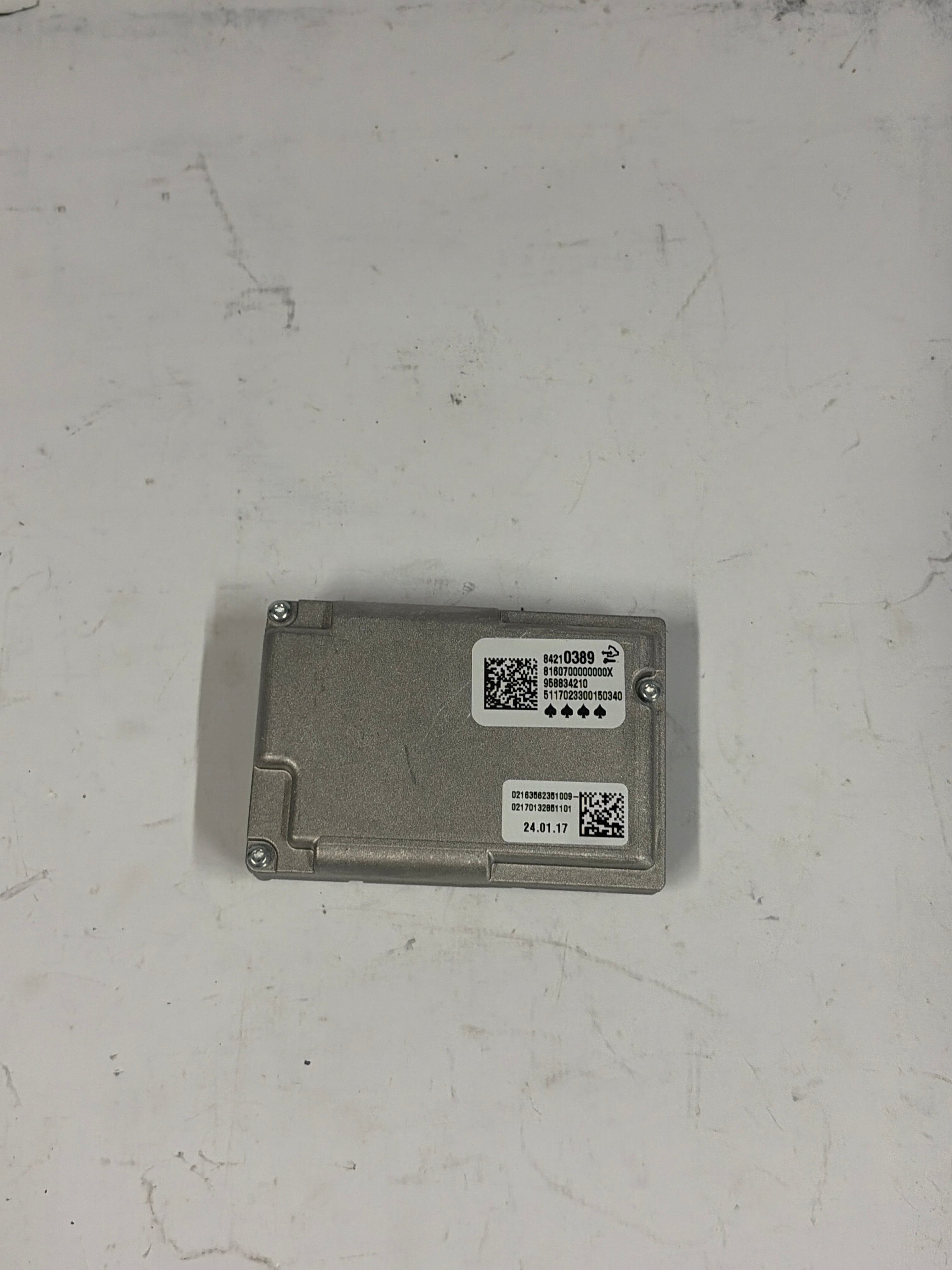 84210389 FRONT VIEW CAMERA 17-19 CADILLAC ATS