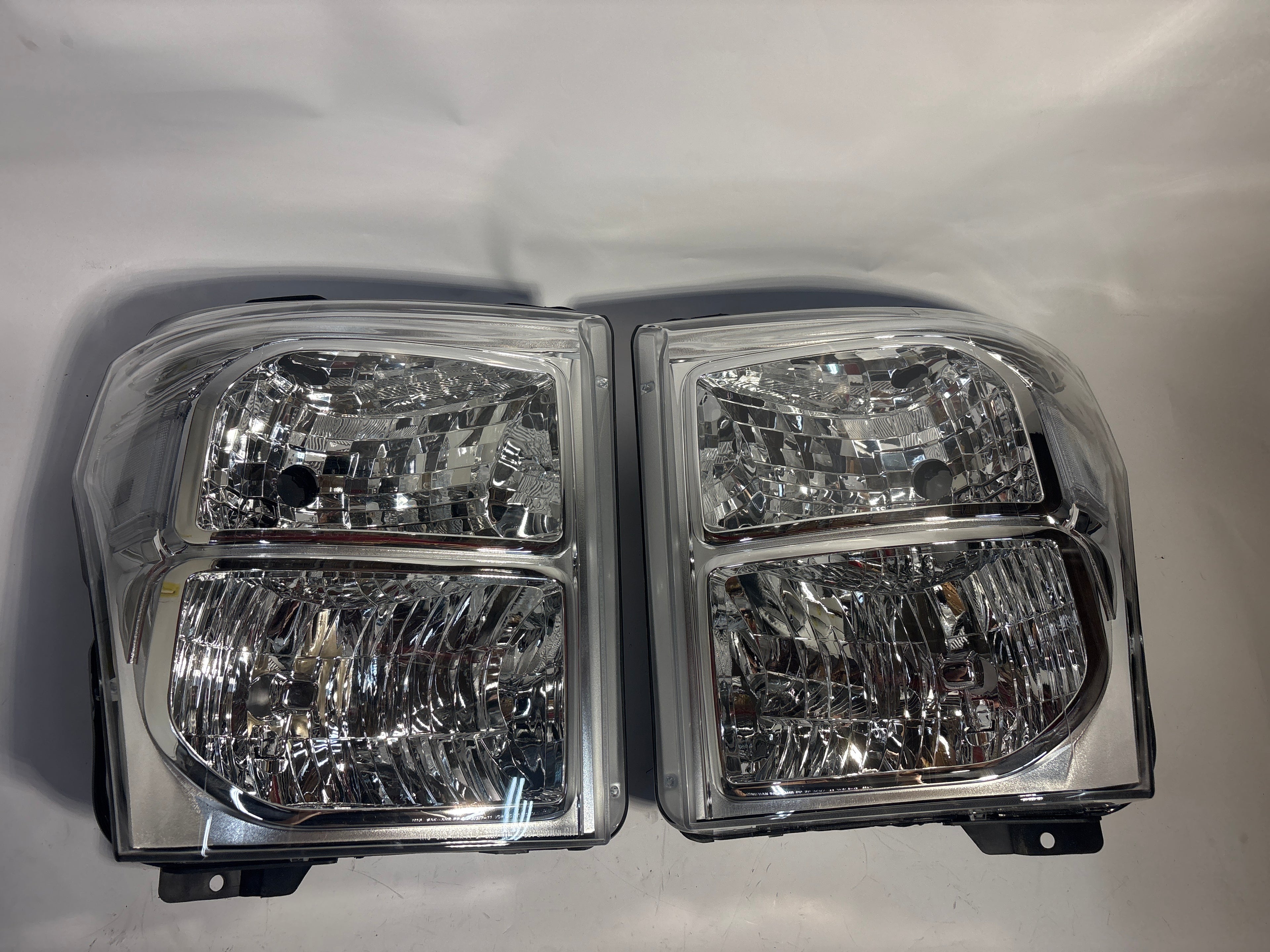 11-16 Ford F-250 F350 F450 Chrome Clear Headlights