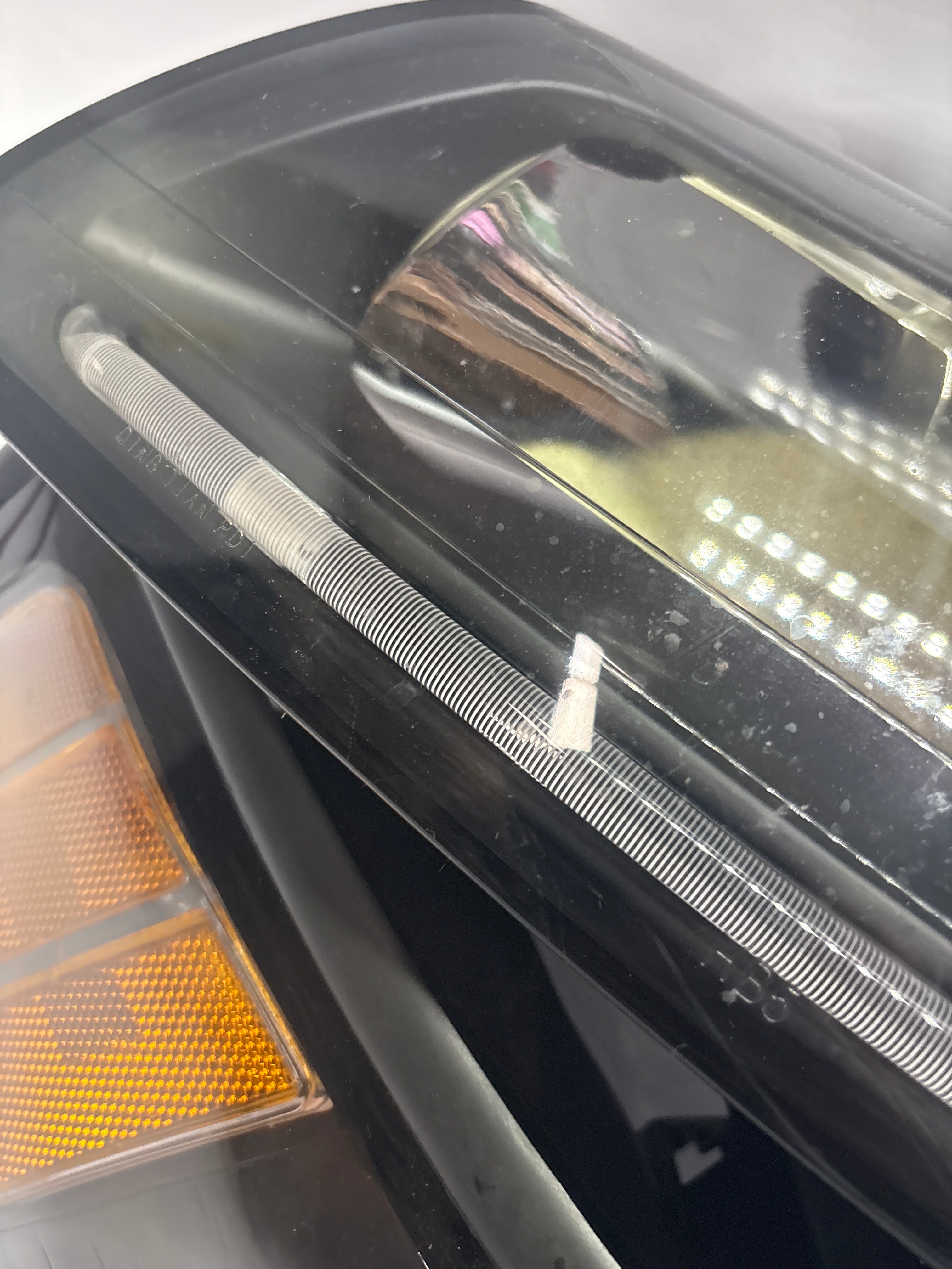 HL-LB-FM99-BK-AM-ASIS 99-04 Ford Mustang Black Amber LED Headlights USED