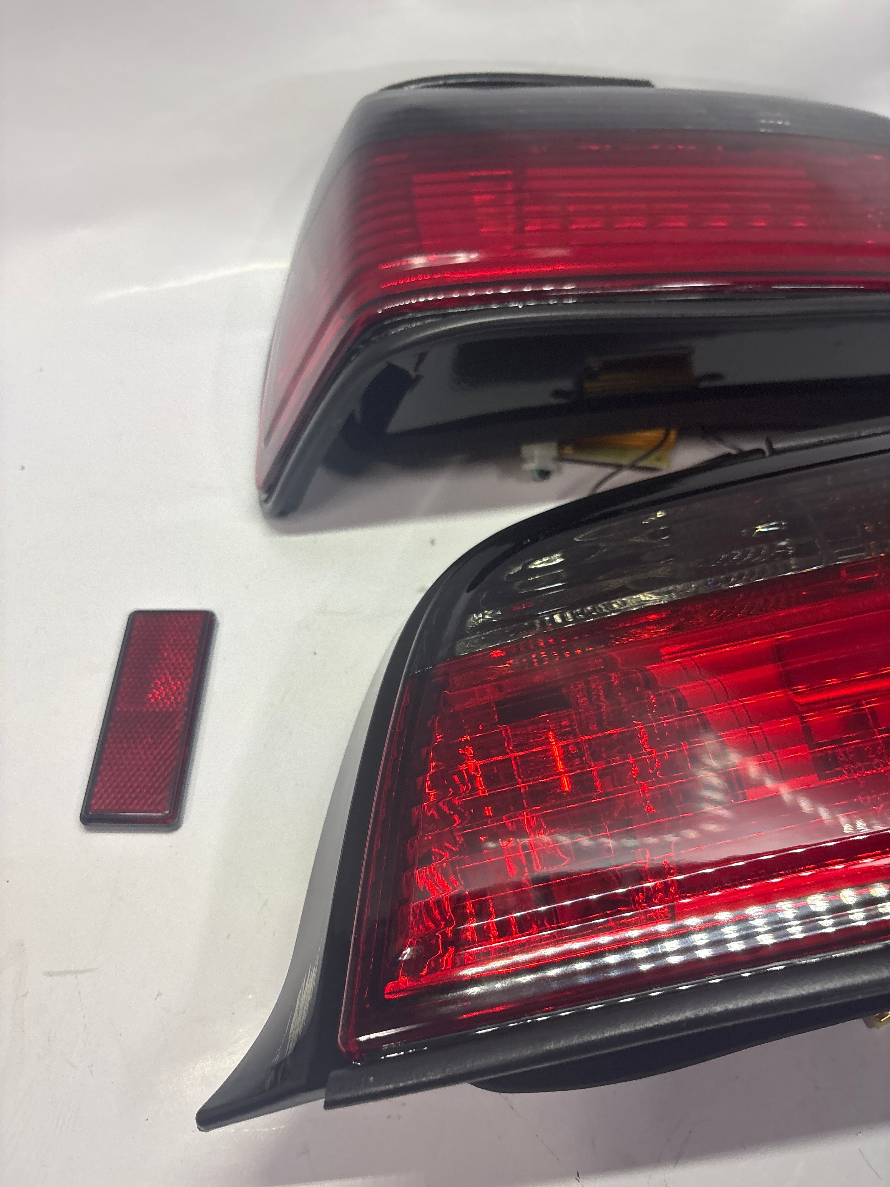 Ob1-TL-E362D-RD-Sm 92-99 BMW 318i Converible red smoked coupe taillights e36 bmw
