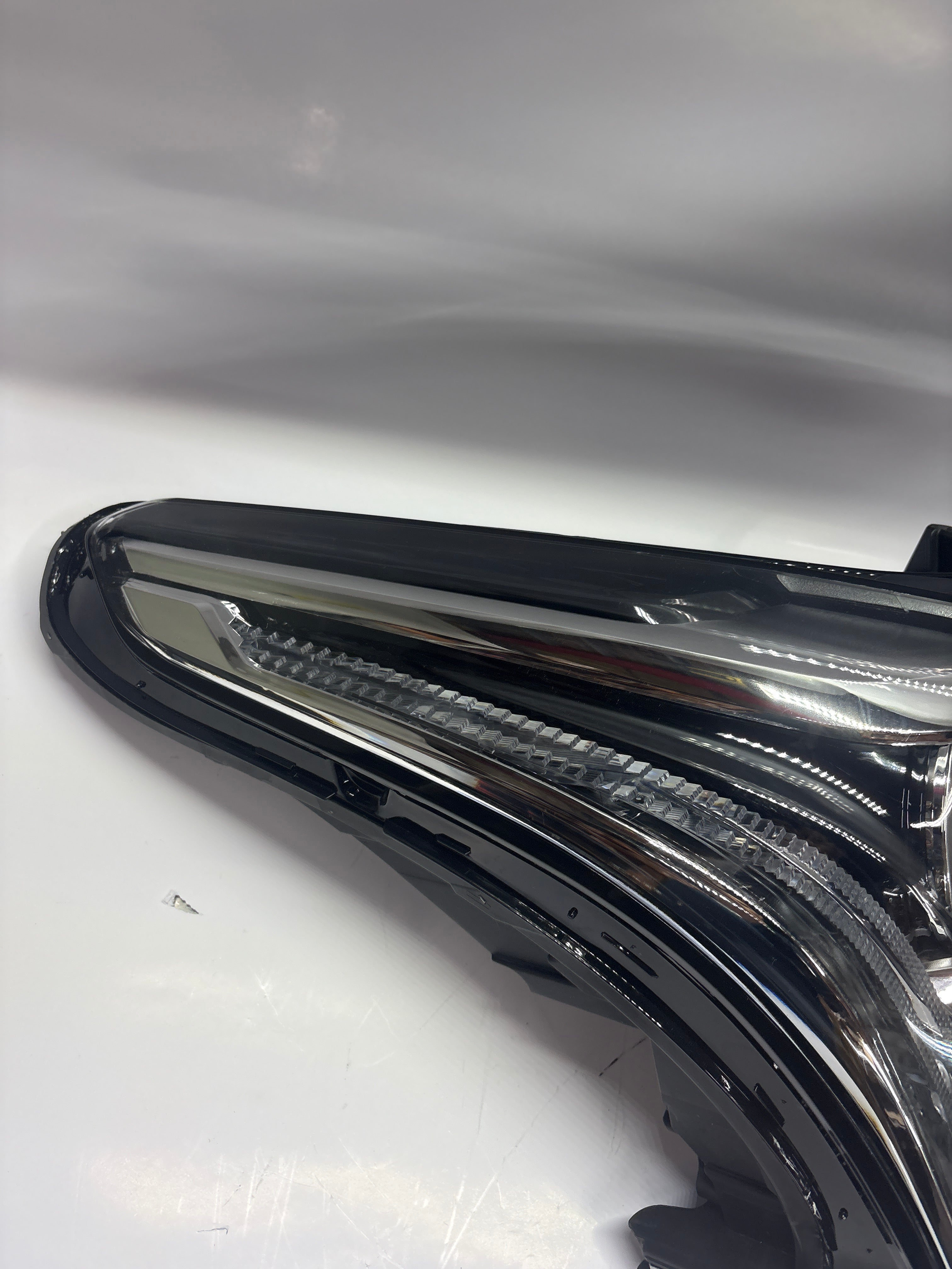 17-19 Cadillac XT5 Right Passenger Side OE Style LED DRL Projector Headlight