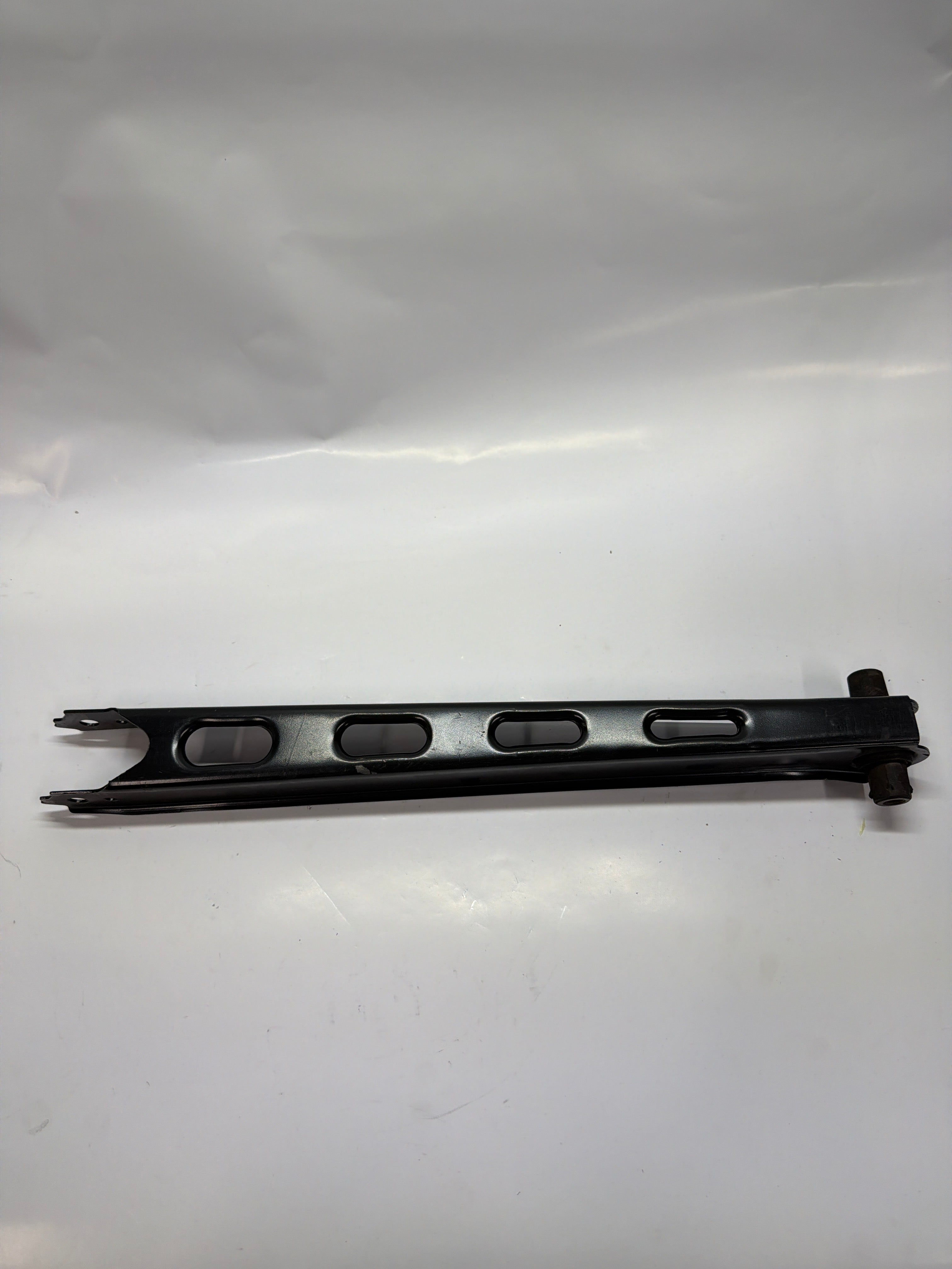 9231142 Suspension Control Arm Rear Lower TC2225 4565263 for Saab Saturn