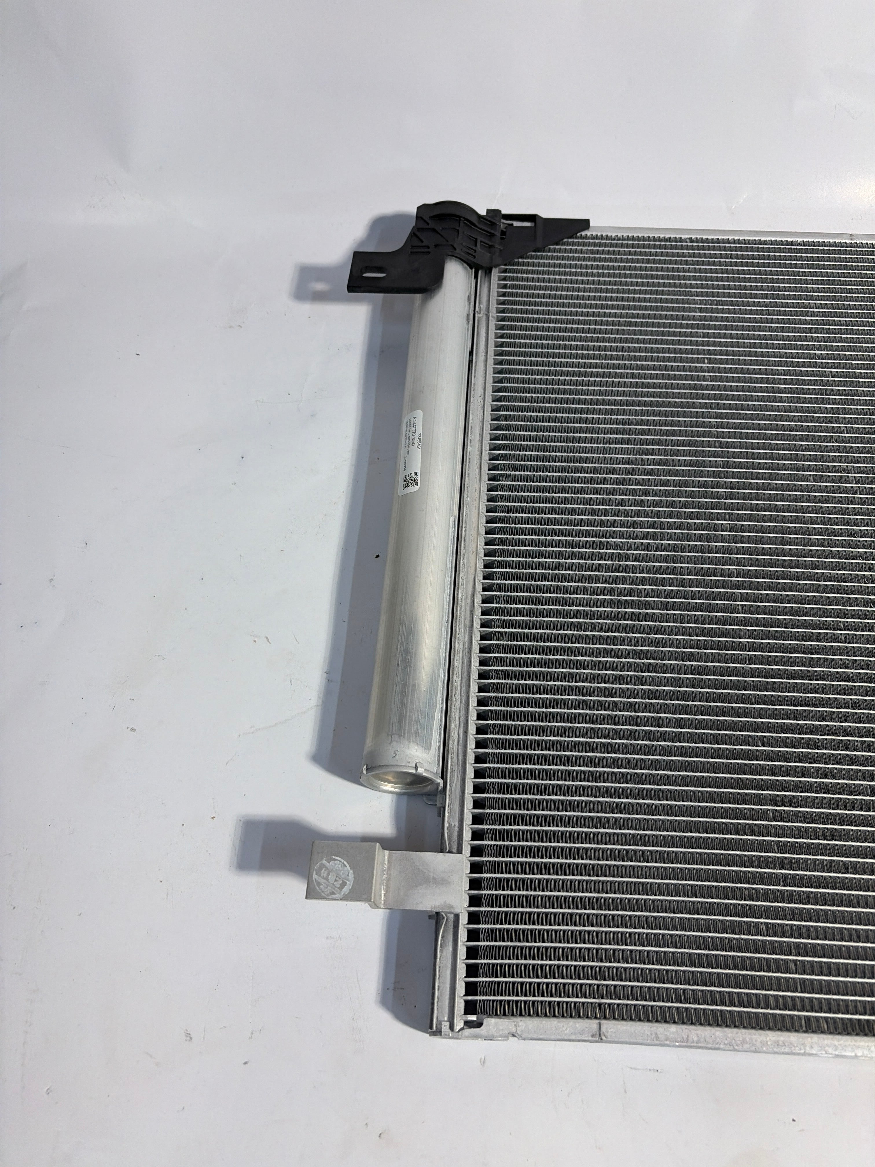 23455461 A/C Condenser For 2016-2023 Chevrolet Camaro Aluminum Core 84947859
