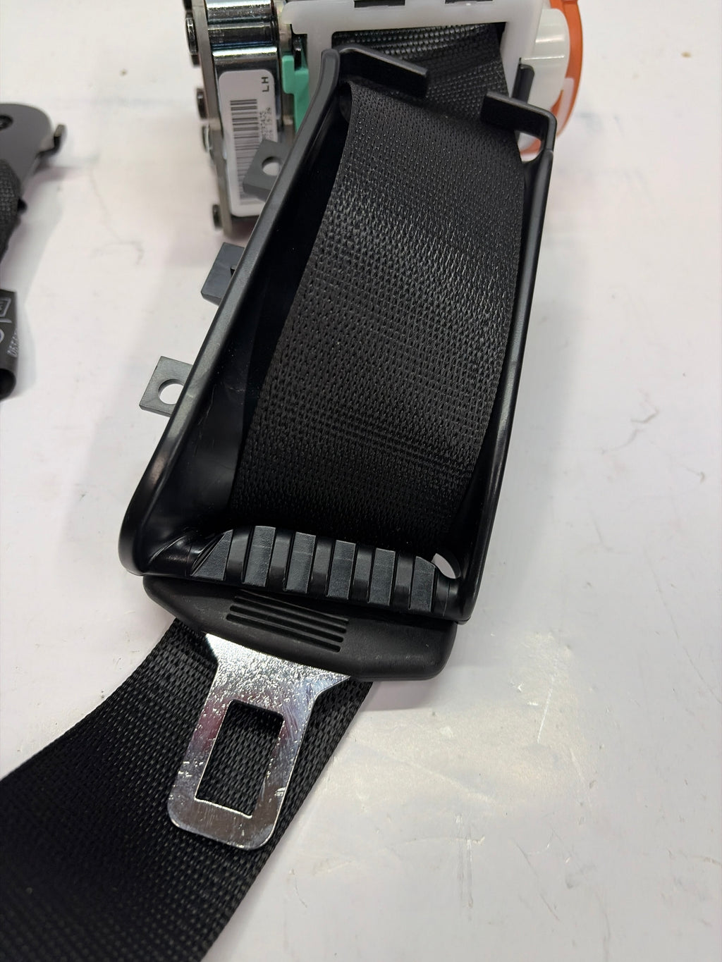 19332792 Seat Belt Electric Seat Recall - Saab (19368168