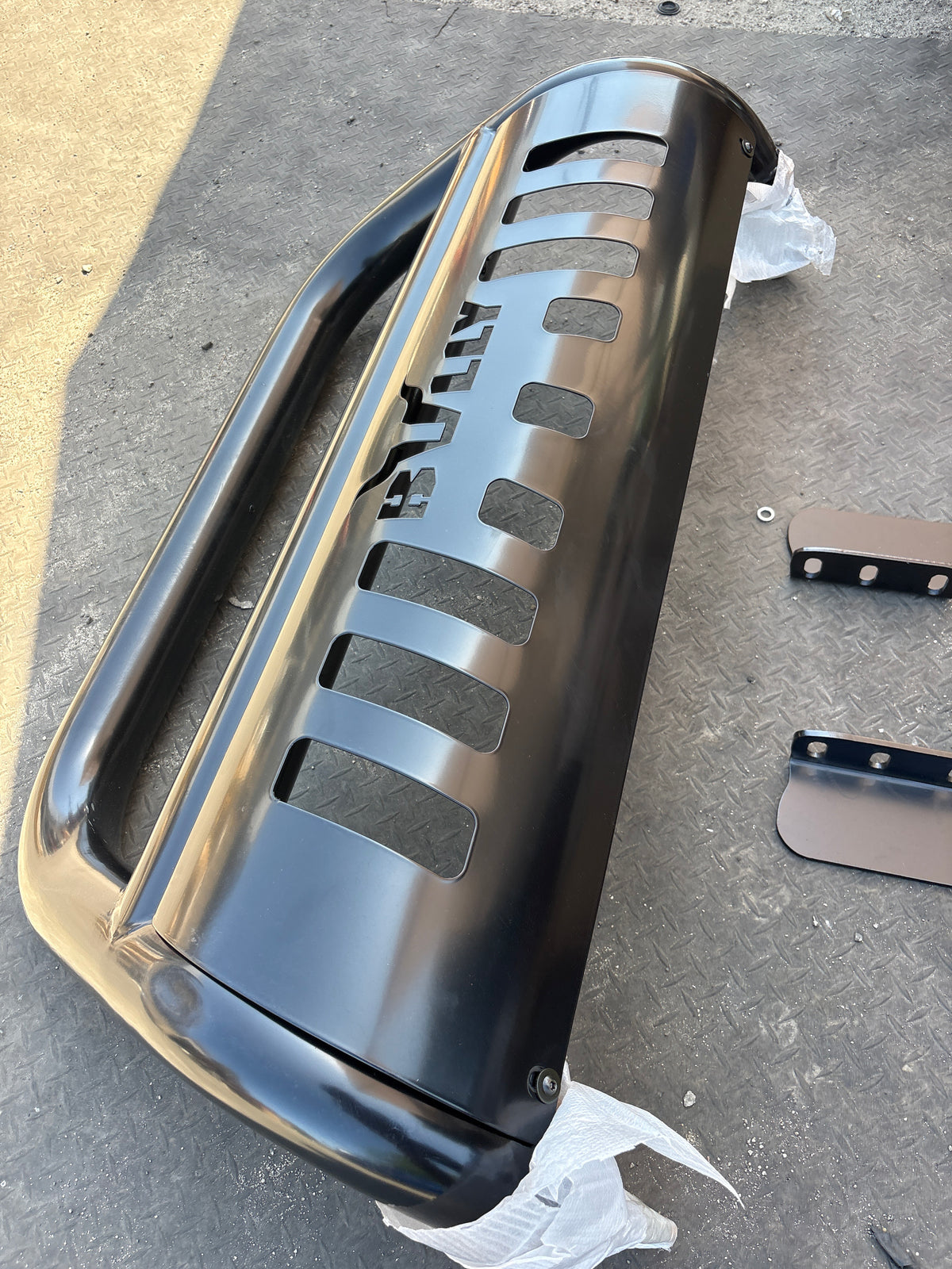 06-08 Dodge Ram 1500 Black Bull Bully Guard W/ Brackets