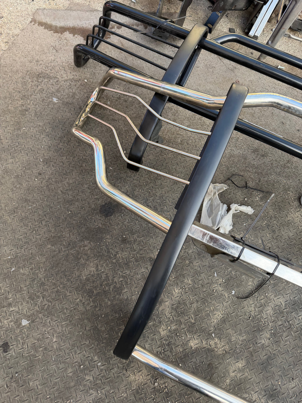 09-14 FORD F-150 (EXCL RAPTOR) FRONT BUMPER BRUSH GRILLE GUARD