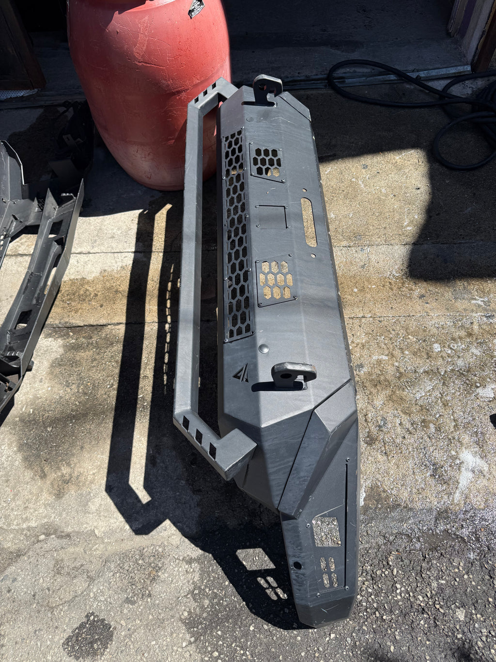 #97 black front bumper as is no brackets