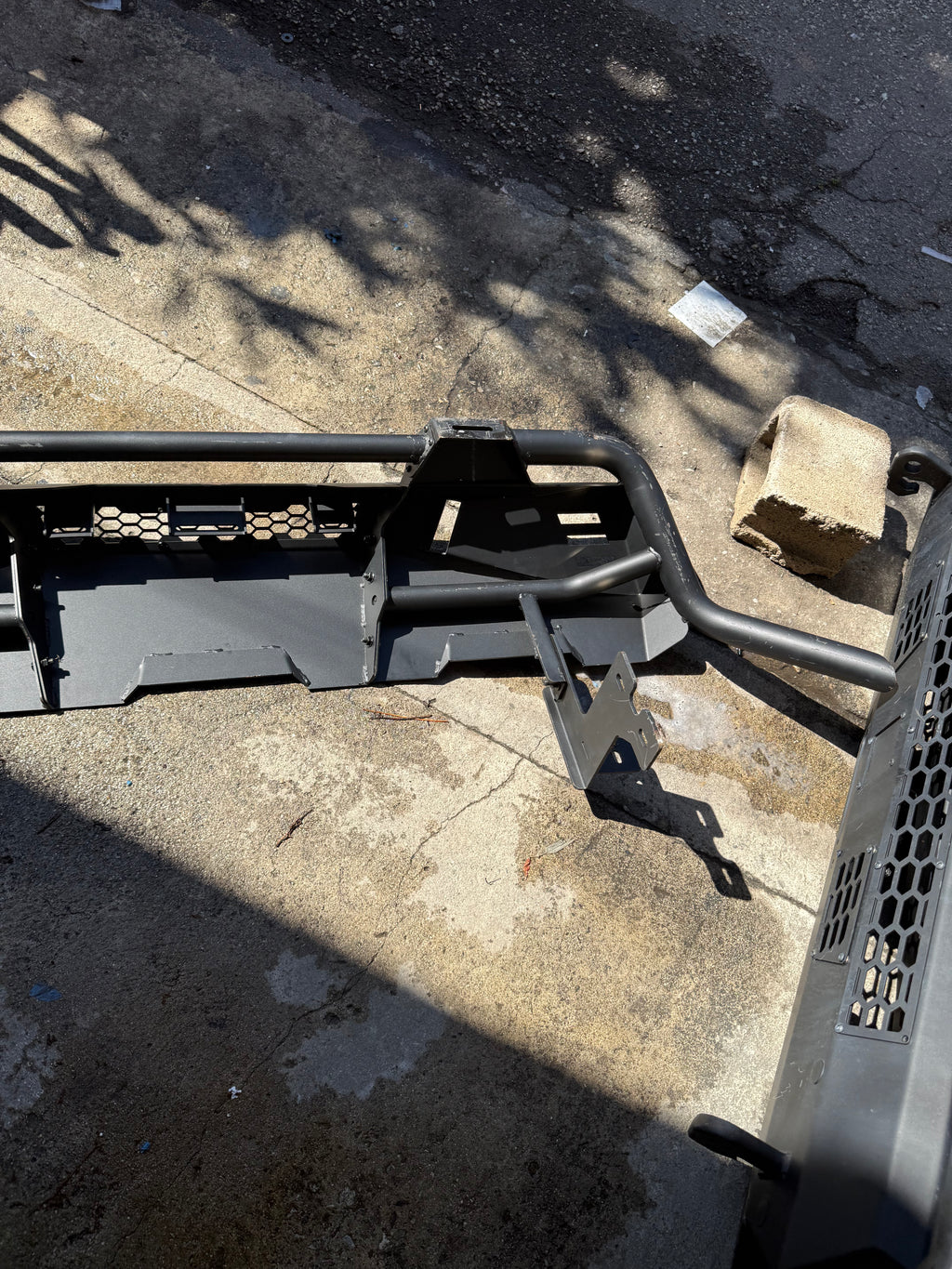 #37 24 TOYOTA TACOMA FRONT BLACK BUMPER OPEN BOX