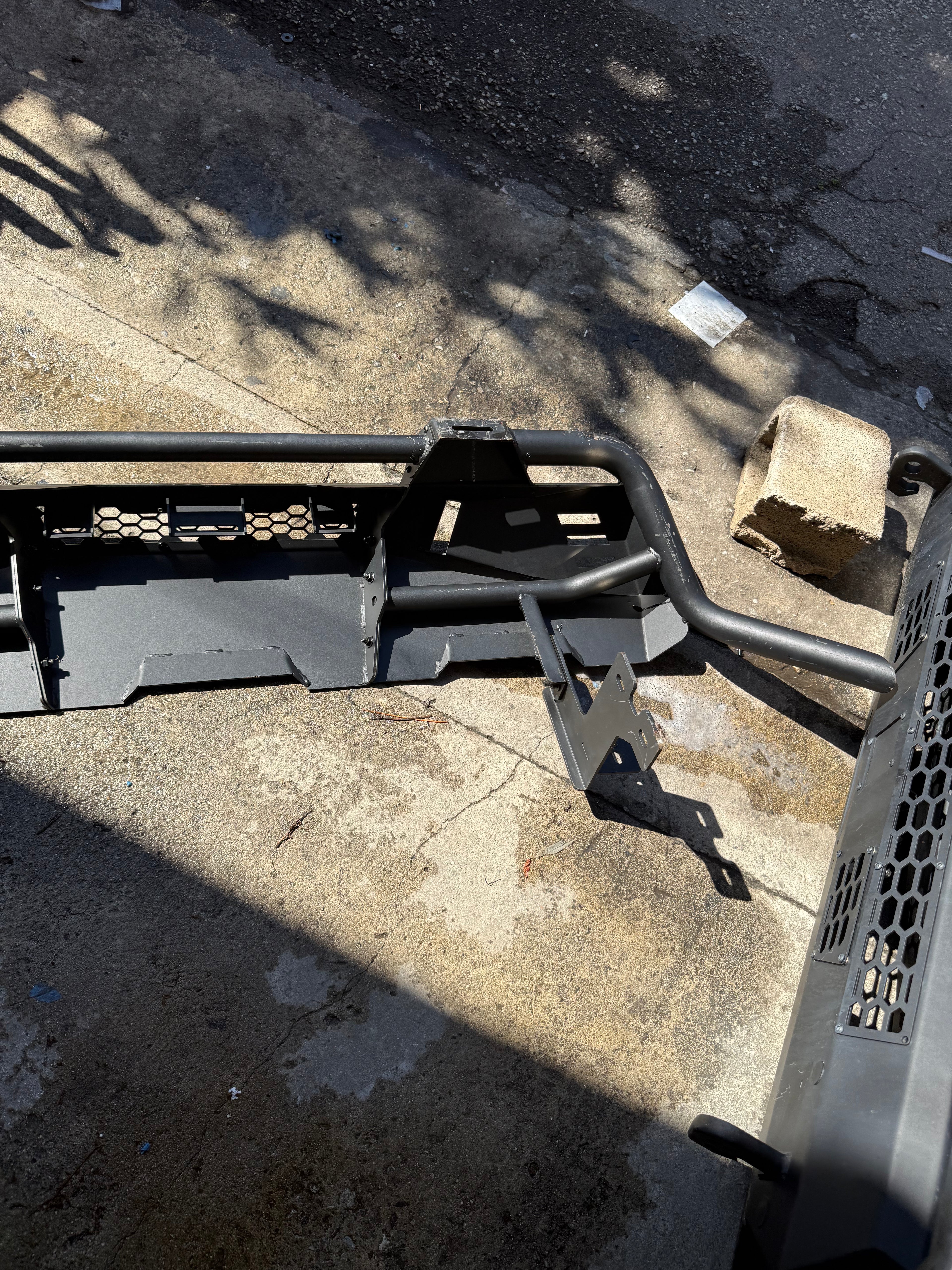 #37 24 TOYOTA TACOMA FRONT BLACK BUMPER OPEN BOX