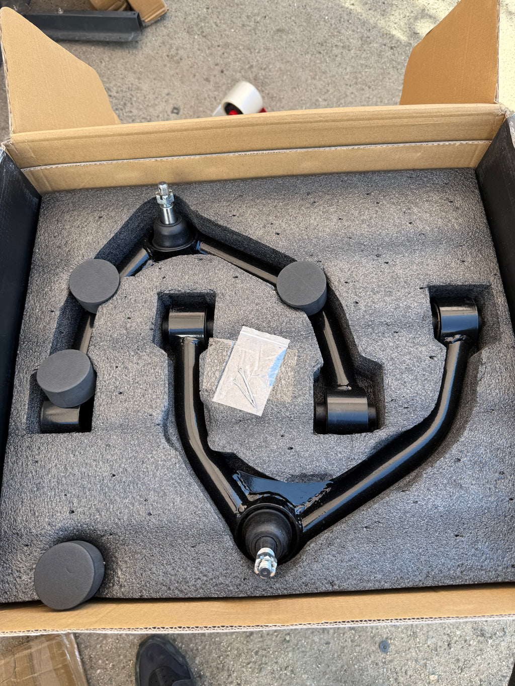 J2-FUCA-CCA15-BB 2015 TO 2022 COLORADO CANYON BLACK FRONT UPPER CONTROL ARMS WITH BALL JOINT