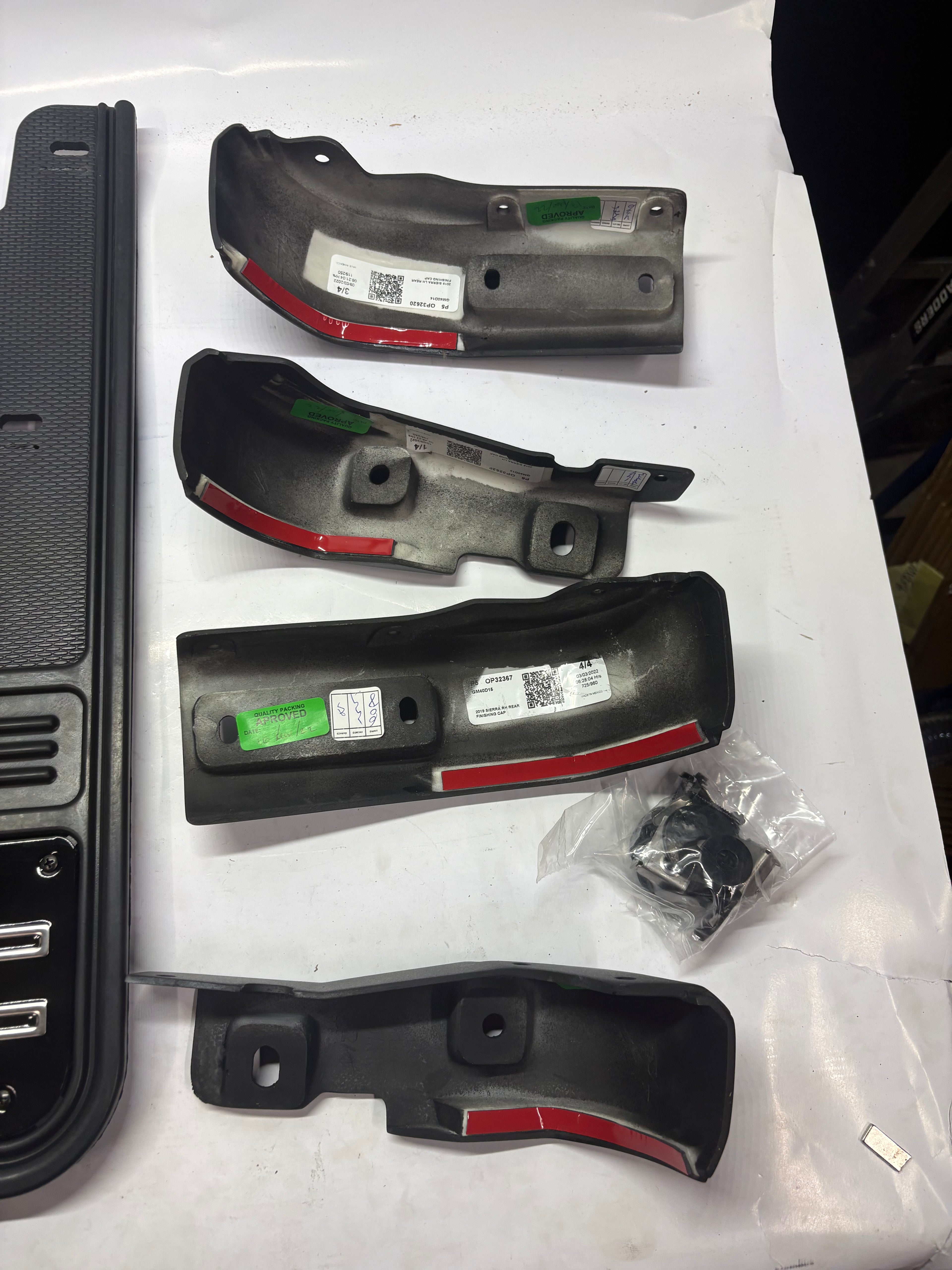 19432688 | 2020-2026 GMC SIERRA Front and Rear Rubber No-Drill Gatorback Mud Flap Kit with Silver Outlined GMC Logo by Truck Hardware - Associated Accessories