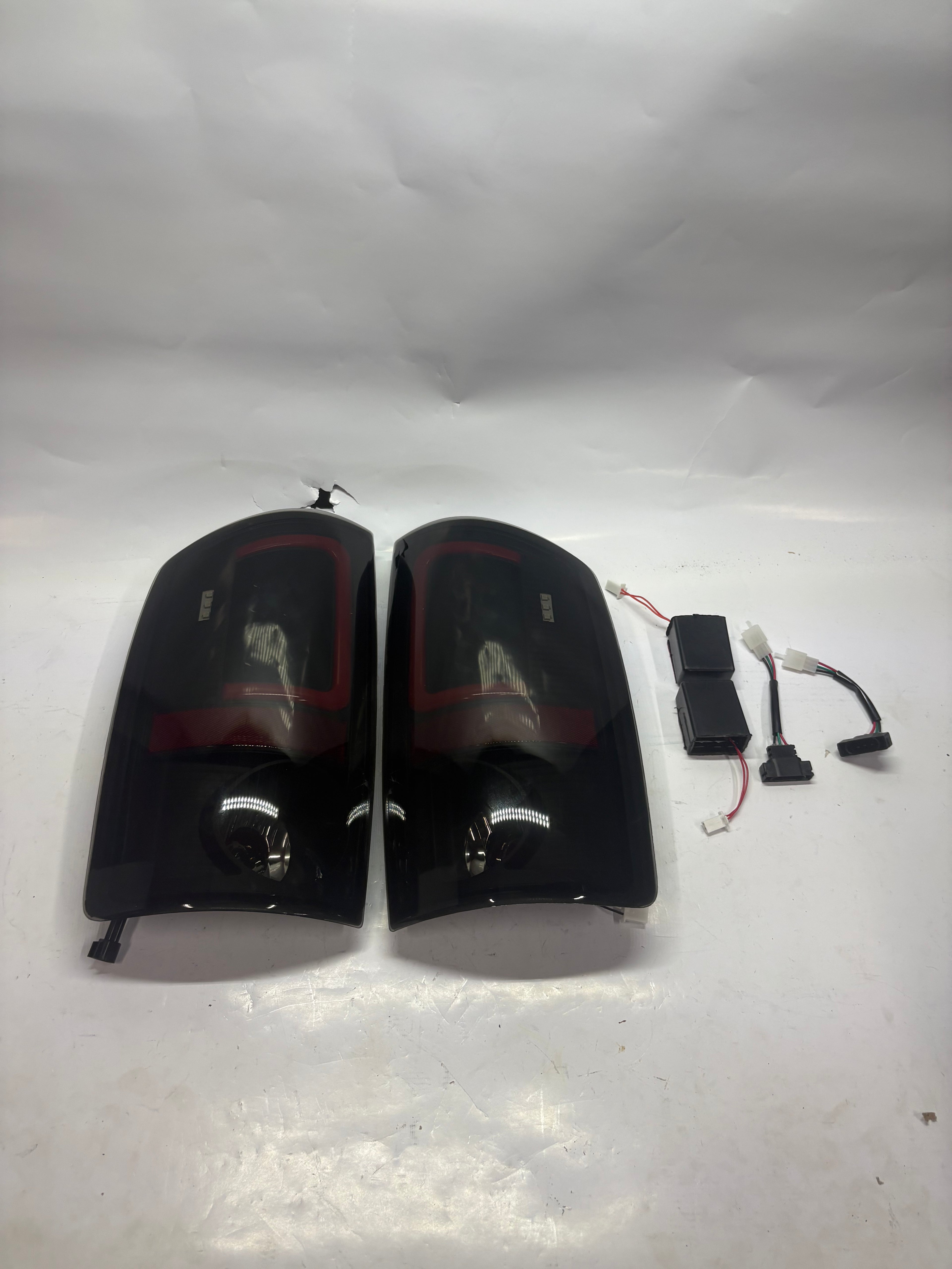 07-08 Dodge Ram 1500 Black Smoke Red 3D Bar LED Taillights