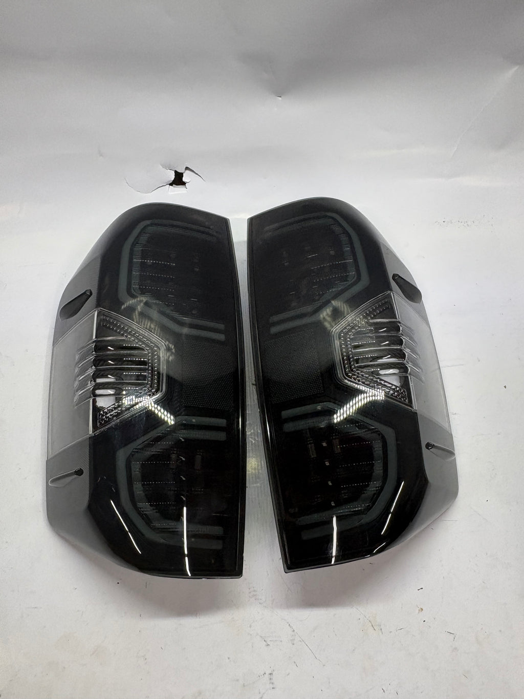 14-21 Toyota Tundra Smoke 3D Lens Taillights