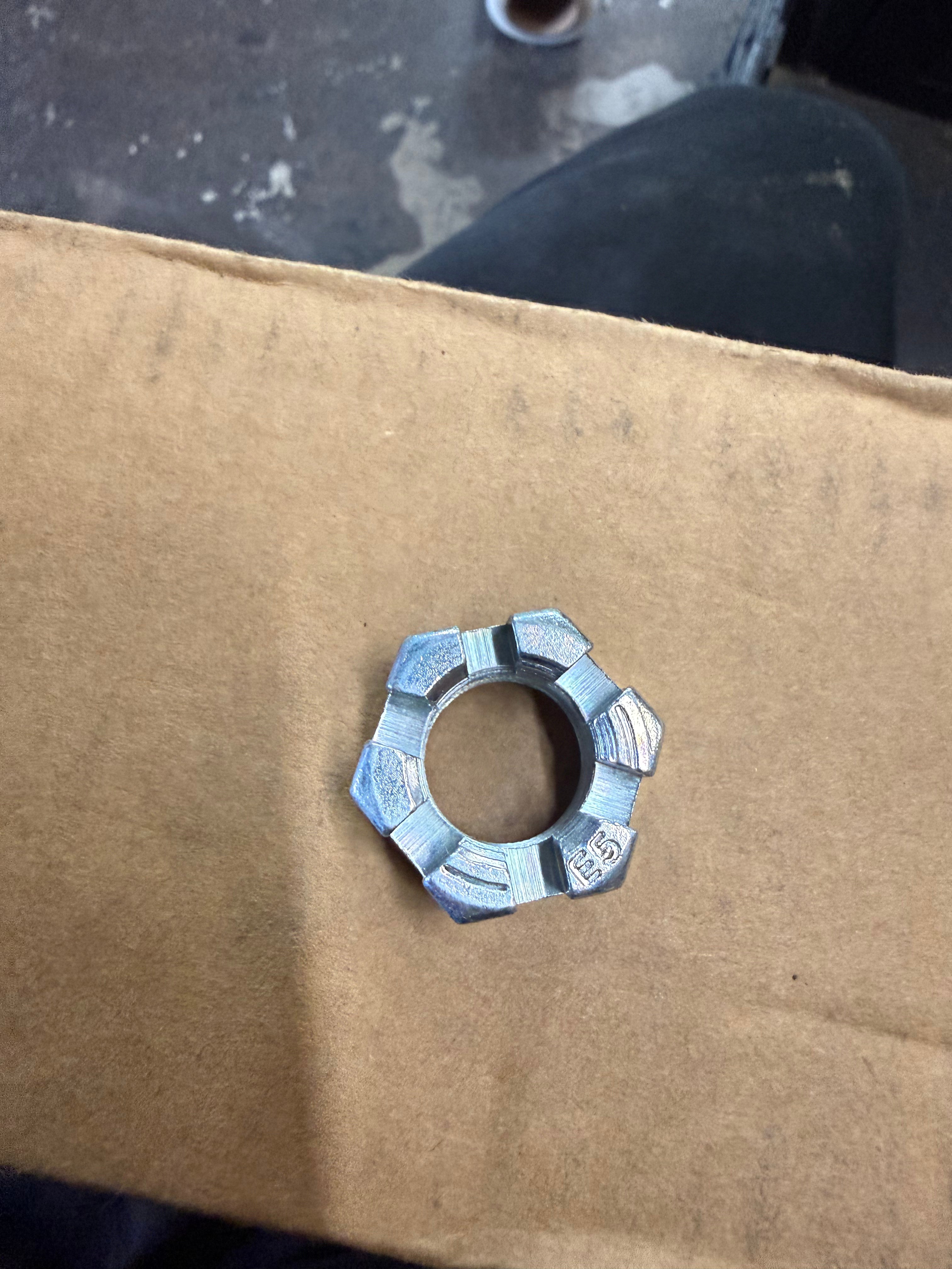 11609928 | GM Nut, Hx Slotted