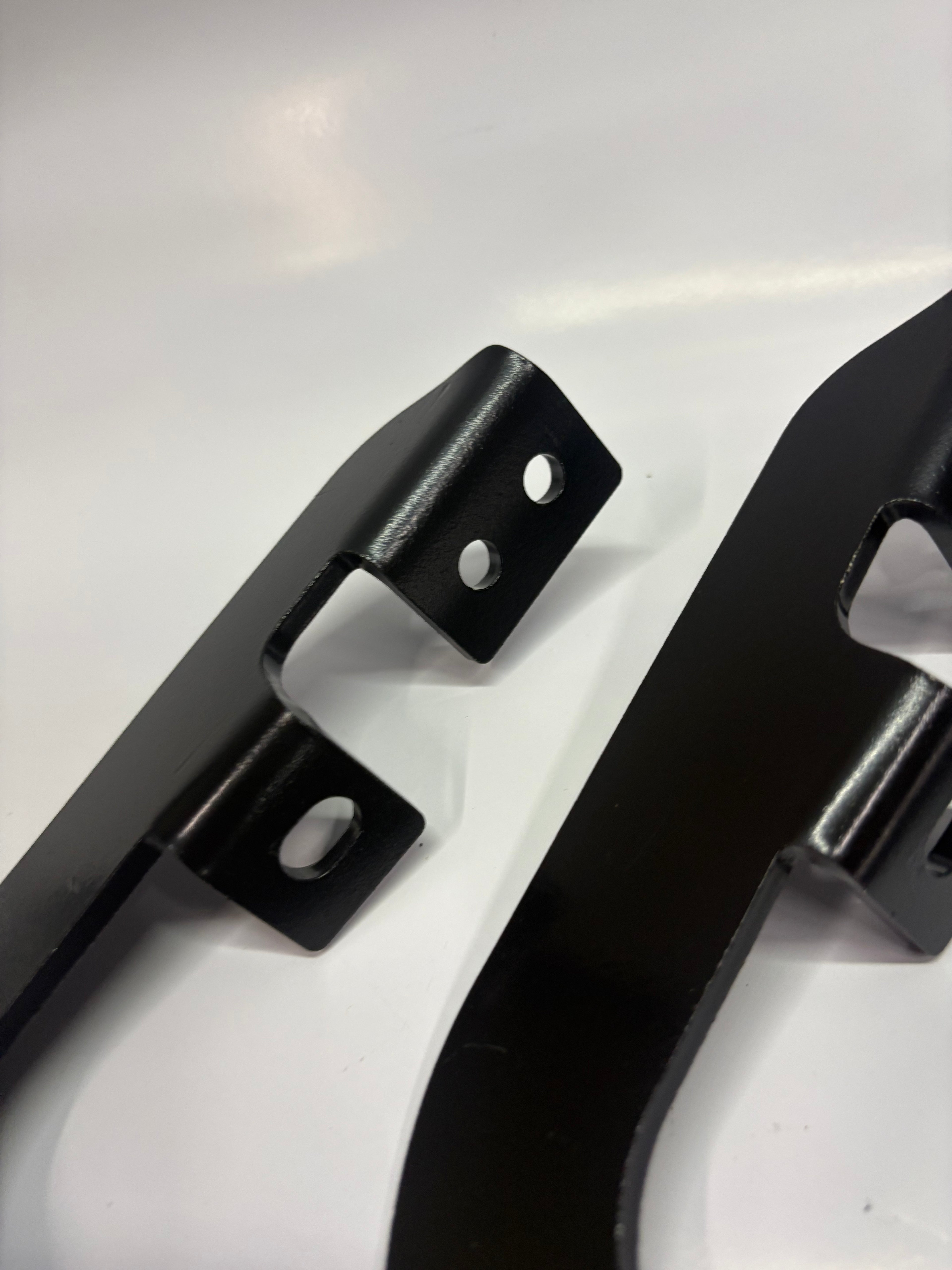 95-04 Toyota Tacoma 6pcs w/ hardware and sliders New Iboard Style Running Boards Brackets