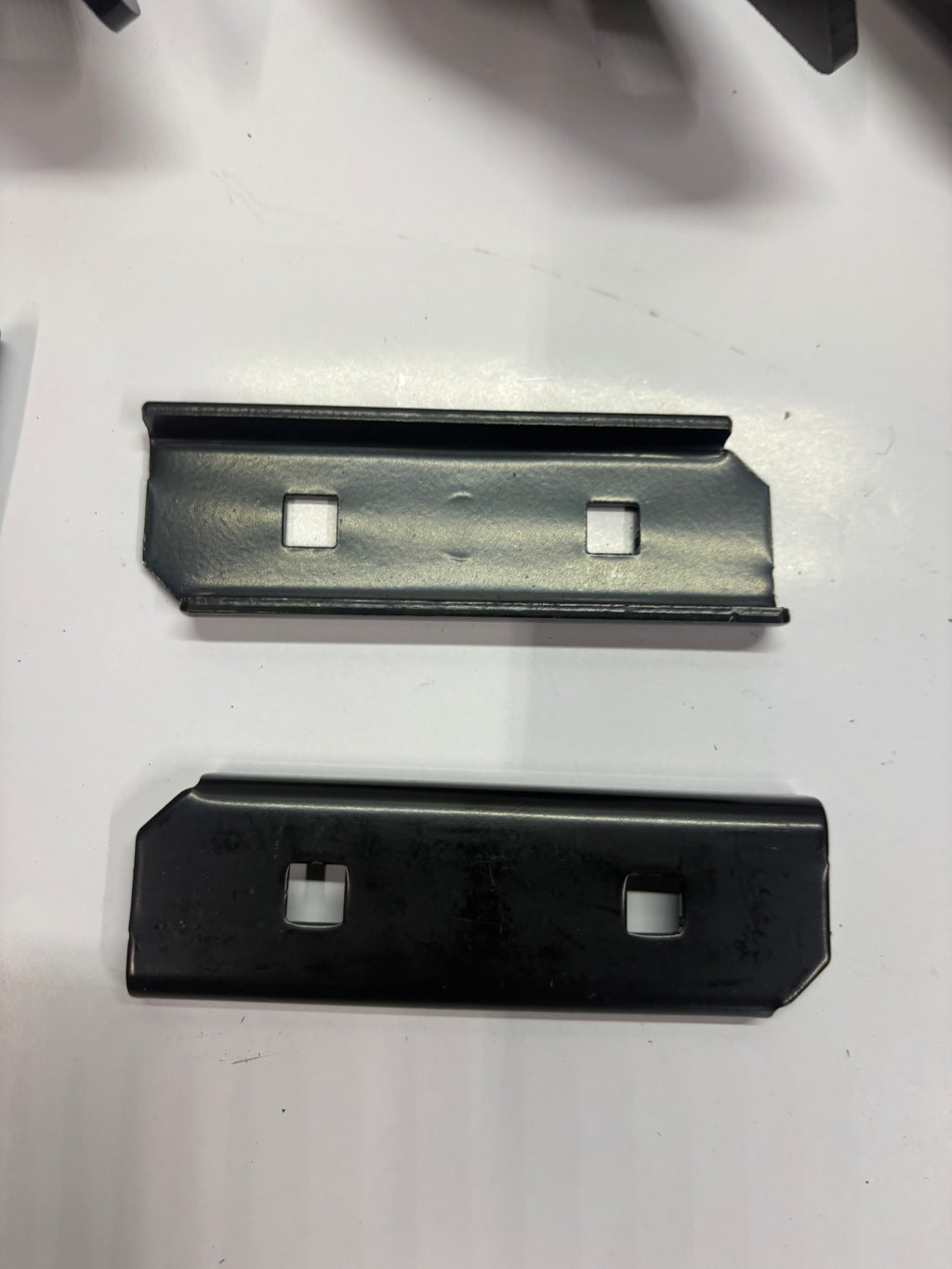 95-04 Toyota Tacoma 6pcs w/ hardware and sliders New Iboard Style Running Boards Brackets