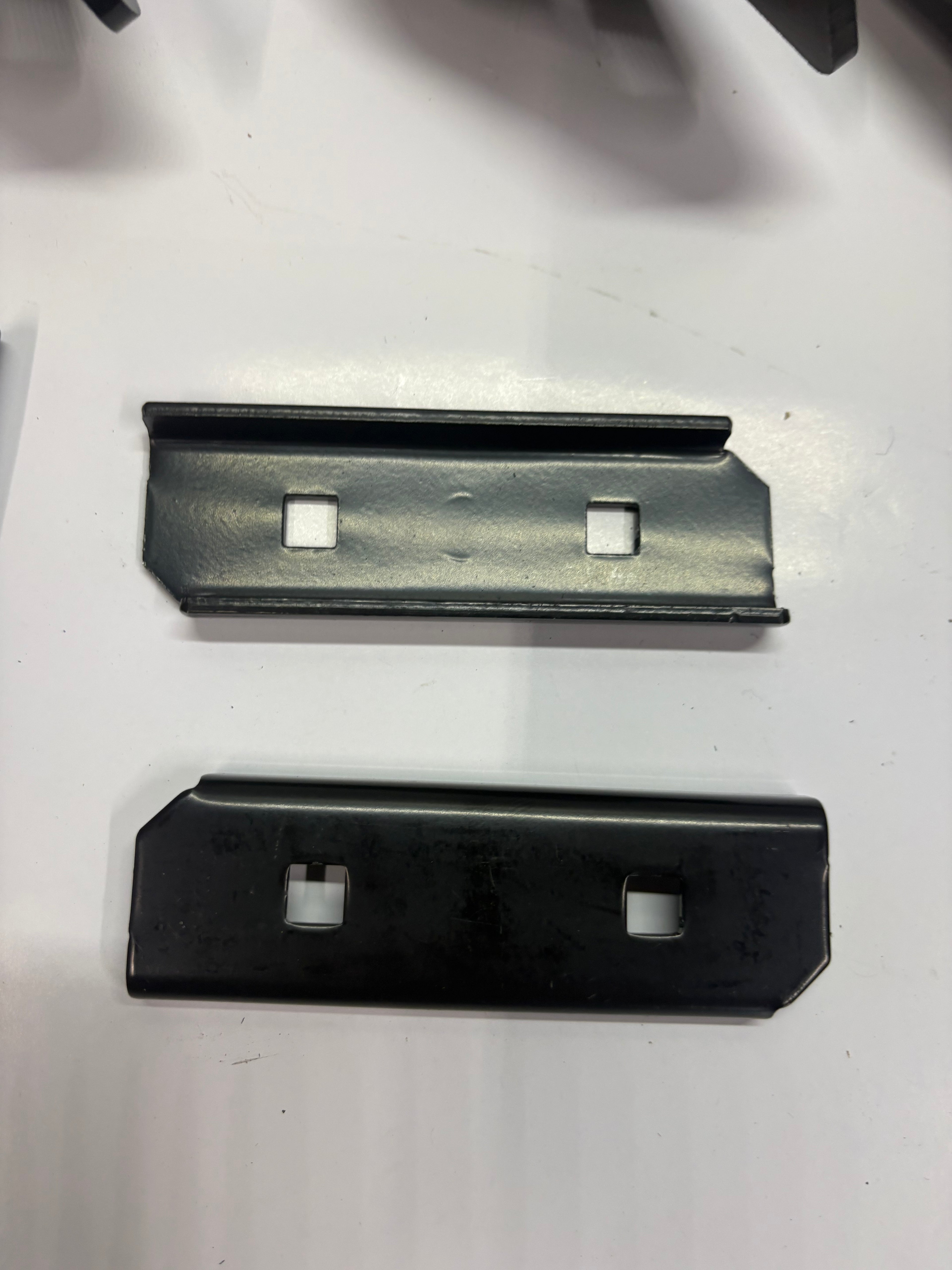 95-04 Toyota Tacoma 6pcs w/ hardware and sliders New Iboard Style Running Boards Brackets