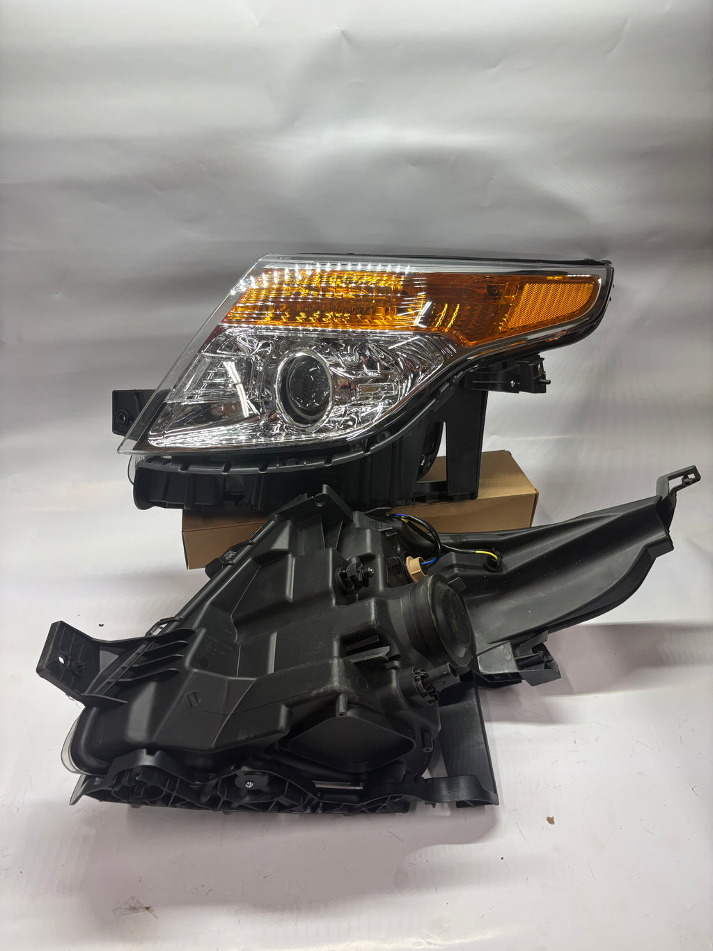 11-15 Ford Explorer Chrome Amber Halogen Headlights