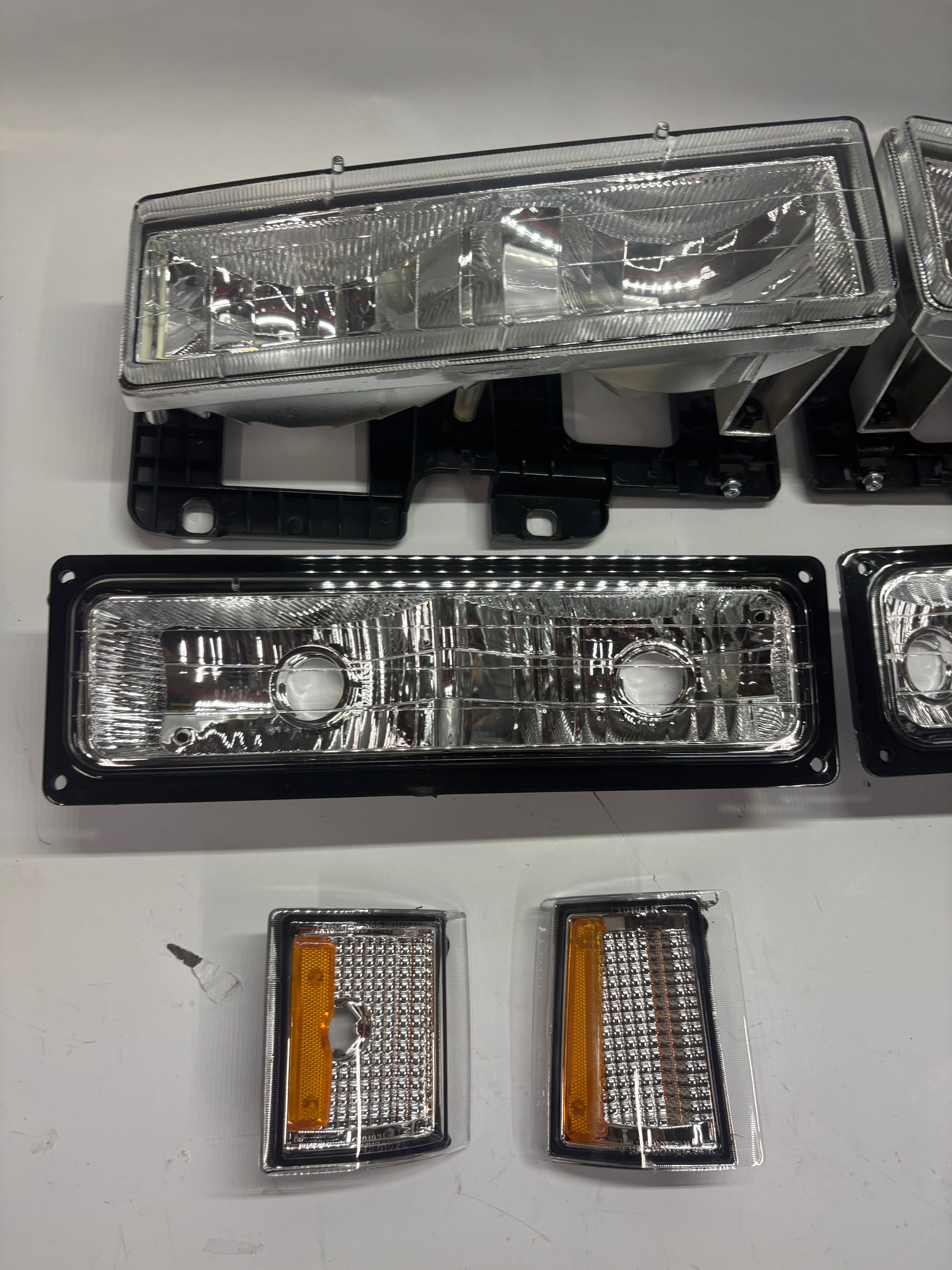 1995-2000 GMC Yukon, Chevrolet/GMC C/K series trucks/Suburbans Chrome Amber Headlights