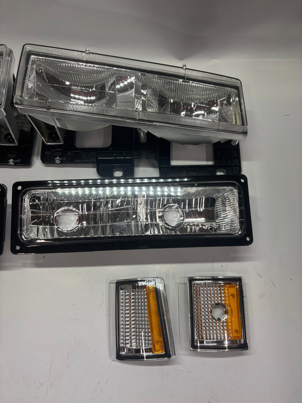1995-2000 GMC Yukon, Chevrolet/GMC C/K series trucks/Suburbans Chrome Amber Headlights