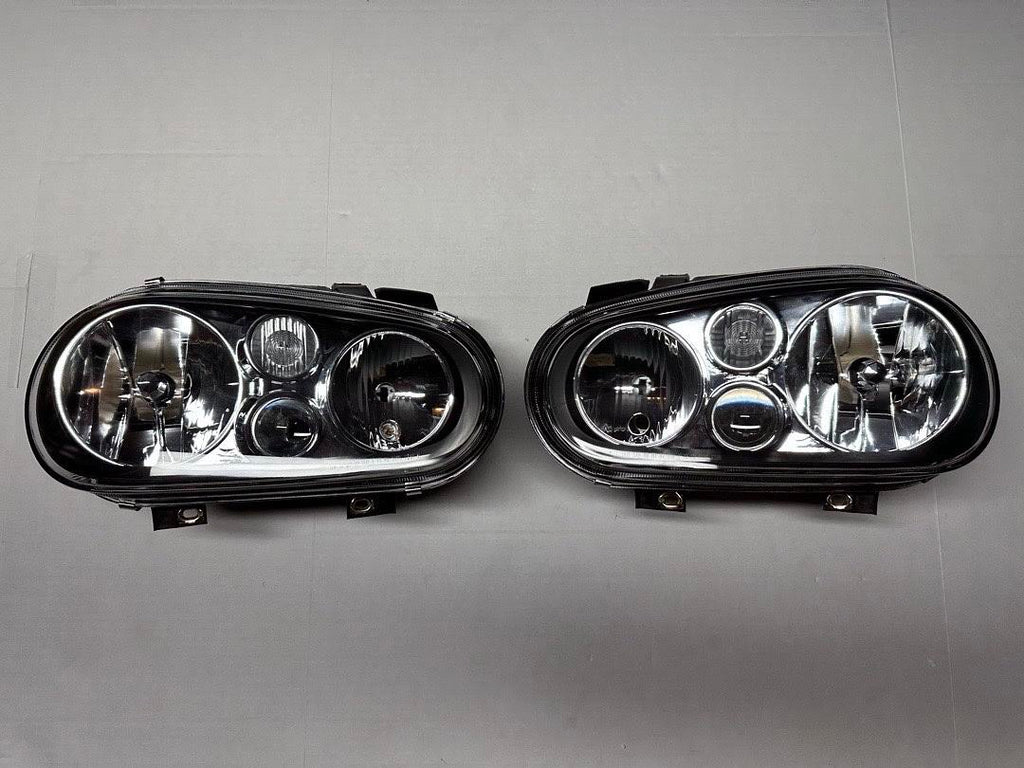 99-05 Volkswagen Golf Black Housing Clear