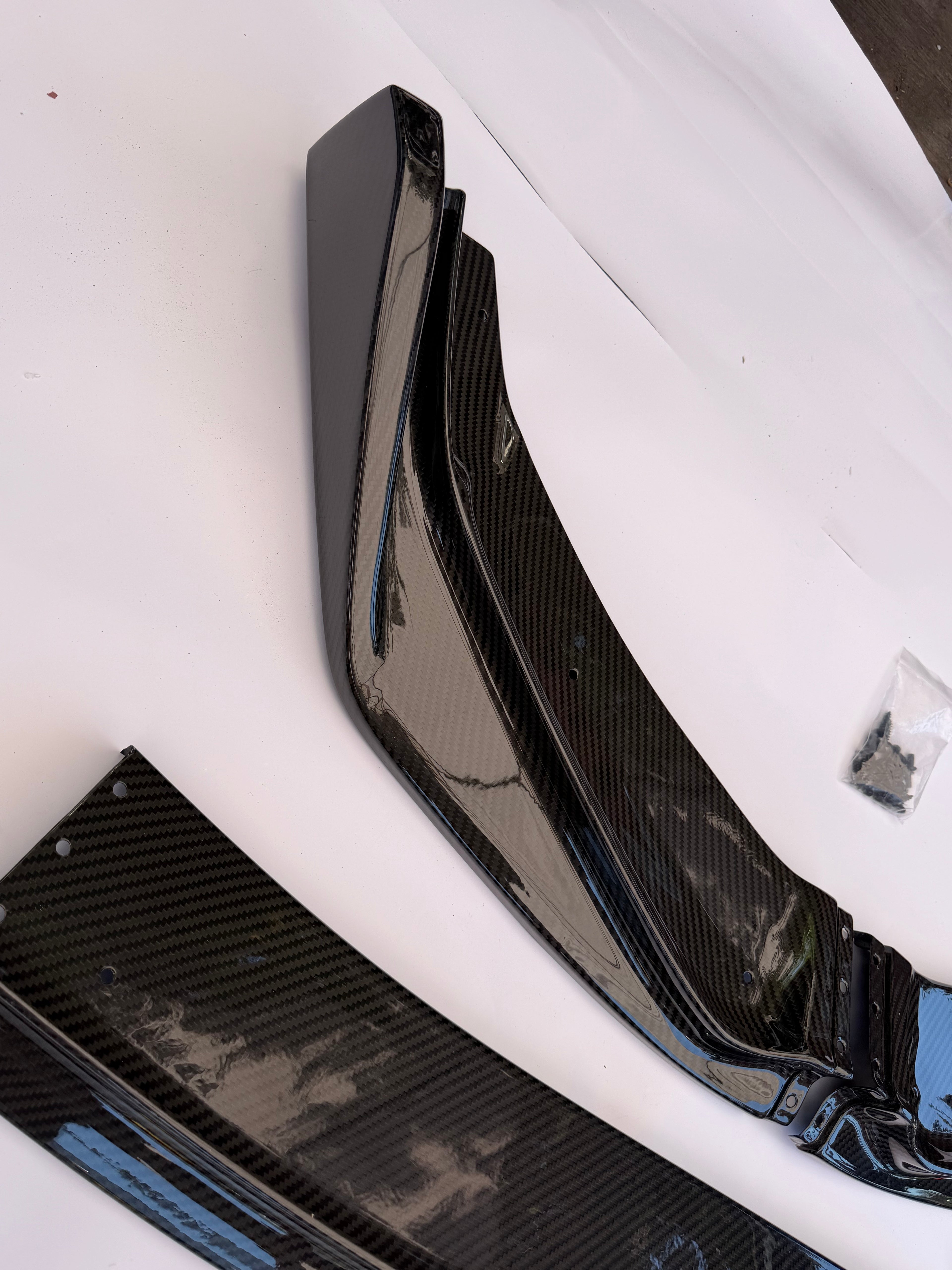 14–17 HONDA FIT FRONT BUMPER LIP WITH VERTICAL STABLIZERS RESIN CARBON FIBER