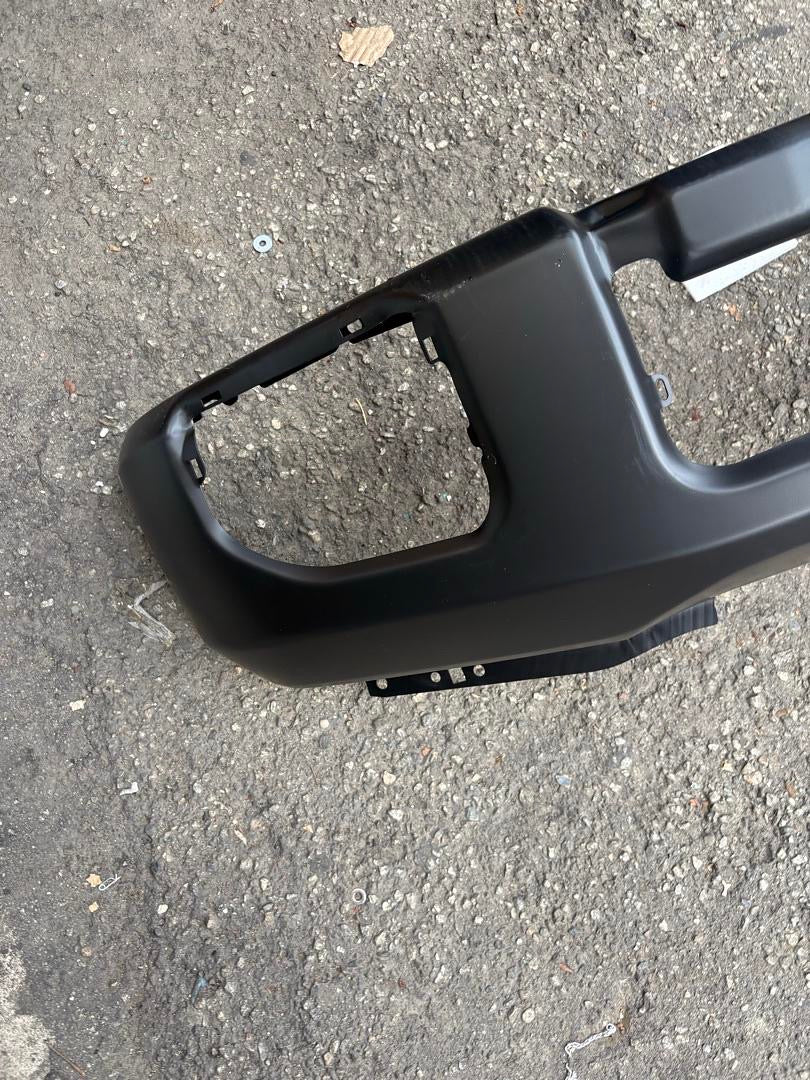 20-22 FORD F-250 F-350 FRONT BUMPER FACE BAR W/FOG LAMP HOLE BLACK