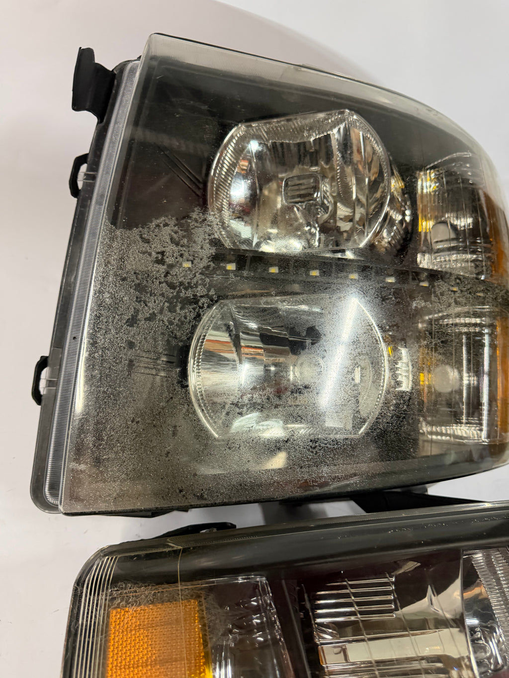 AS IS USED 07-13 CHEVY SILVERADO LED BLACK AMBER