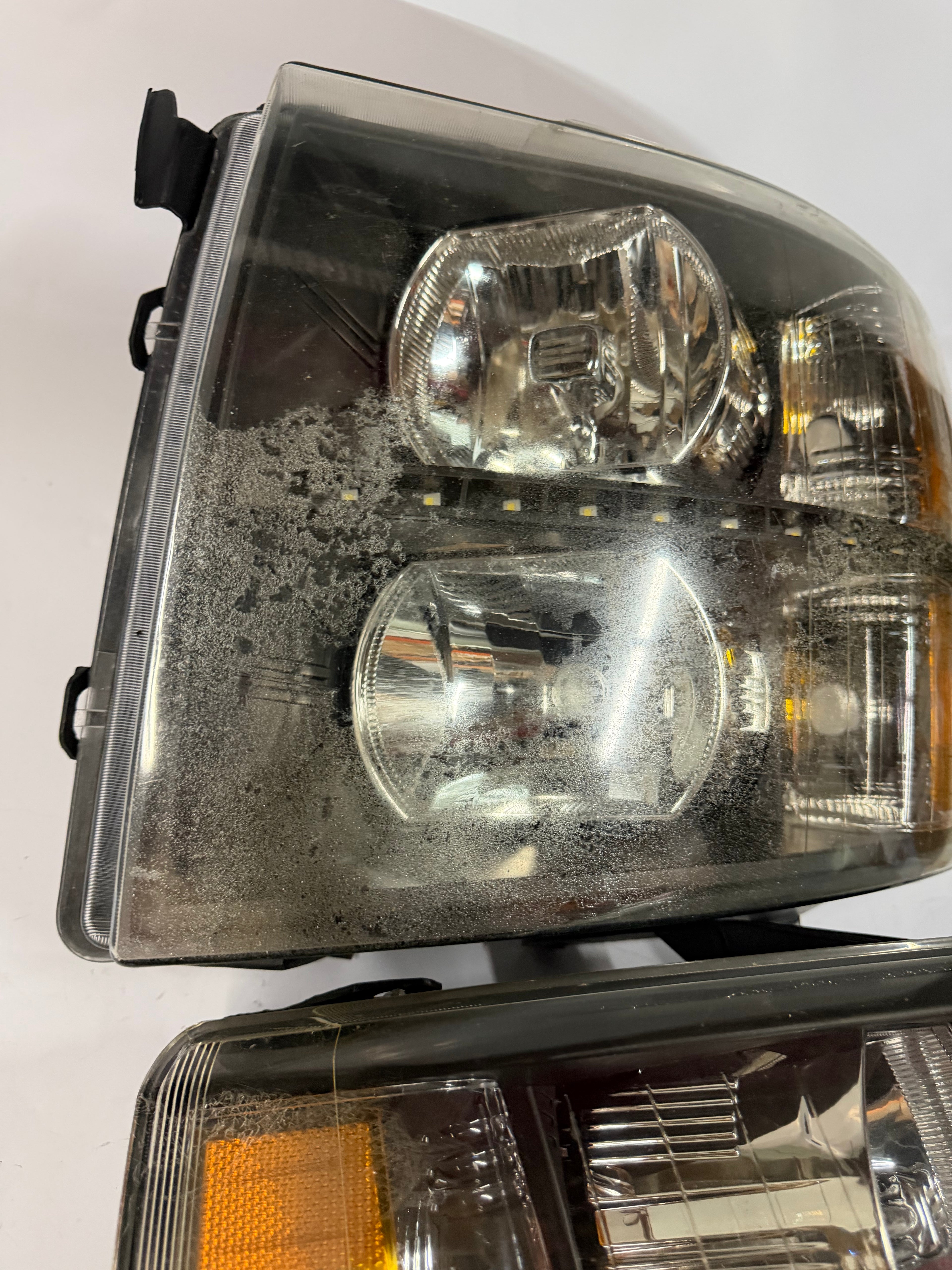 AS IS USED 07-13 CHEVY SILVERADO LED BLACK AMBER