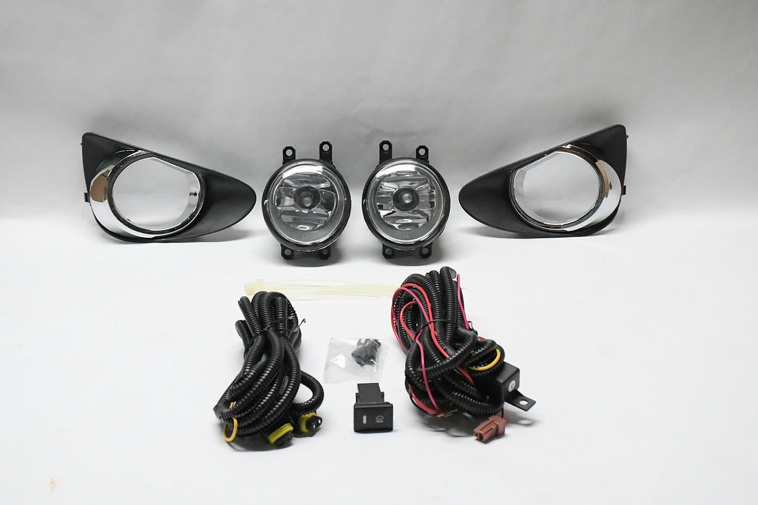 12-14 TOYOTA YARIS HATCHBACK CHROME FOG LIGHTS WITH SWITCH SIDE ENHANCED VISIBILITY LUZ ANTINIEBLA CON INTERRUPTOR CROMADO
